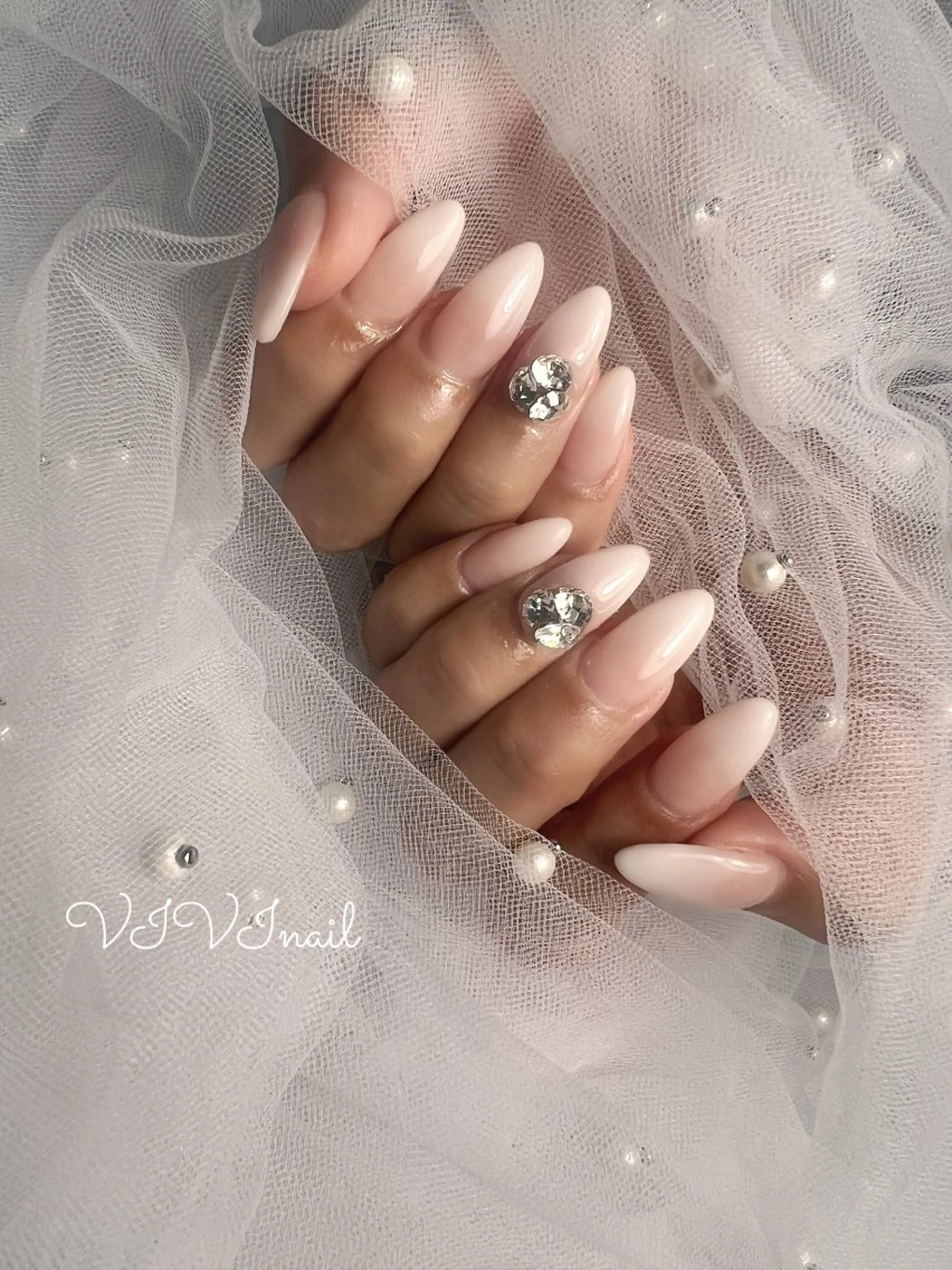 ネイル ハンドネイル vivi nailのネイルデザイン