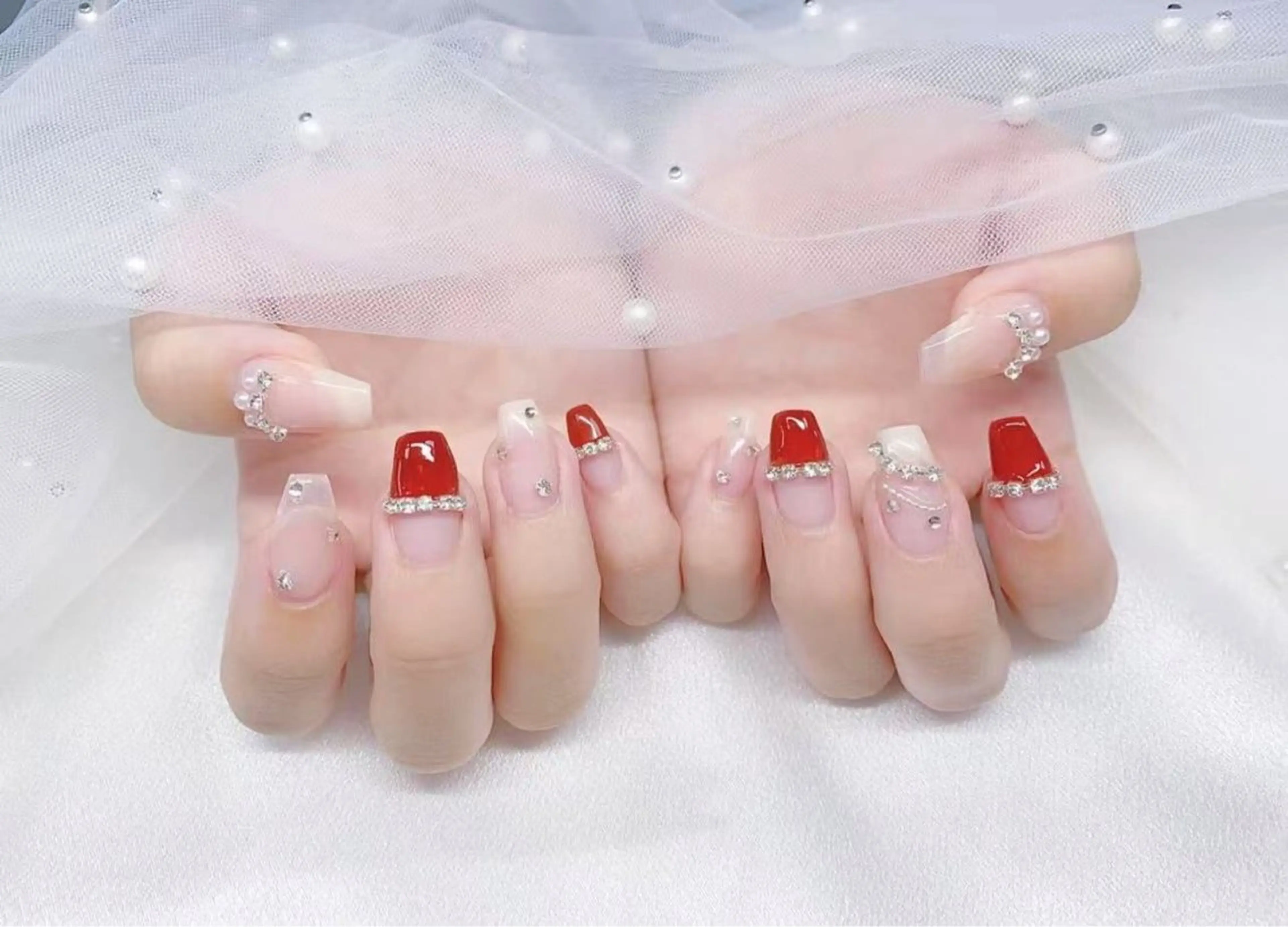 ネイル Miouミオン ネイルサロンのネイルデザイン