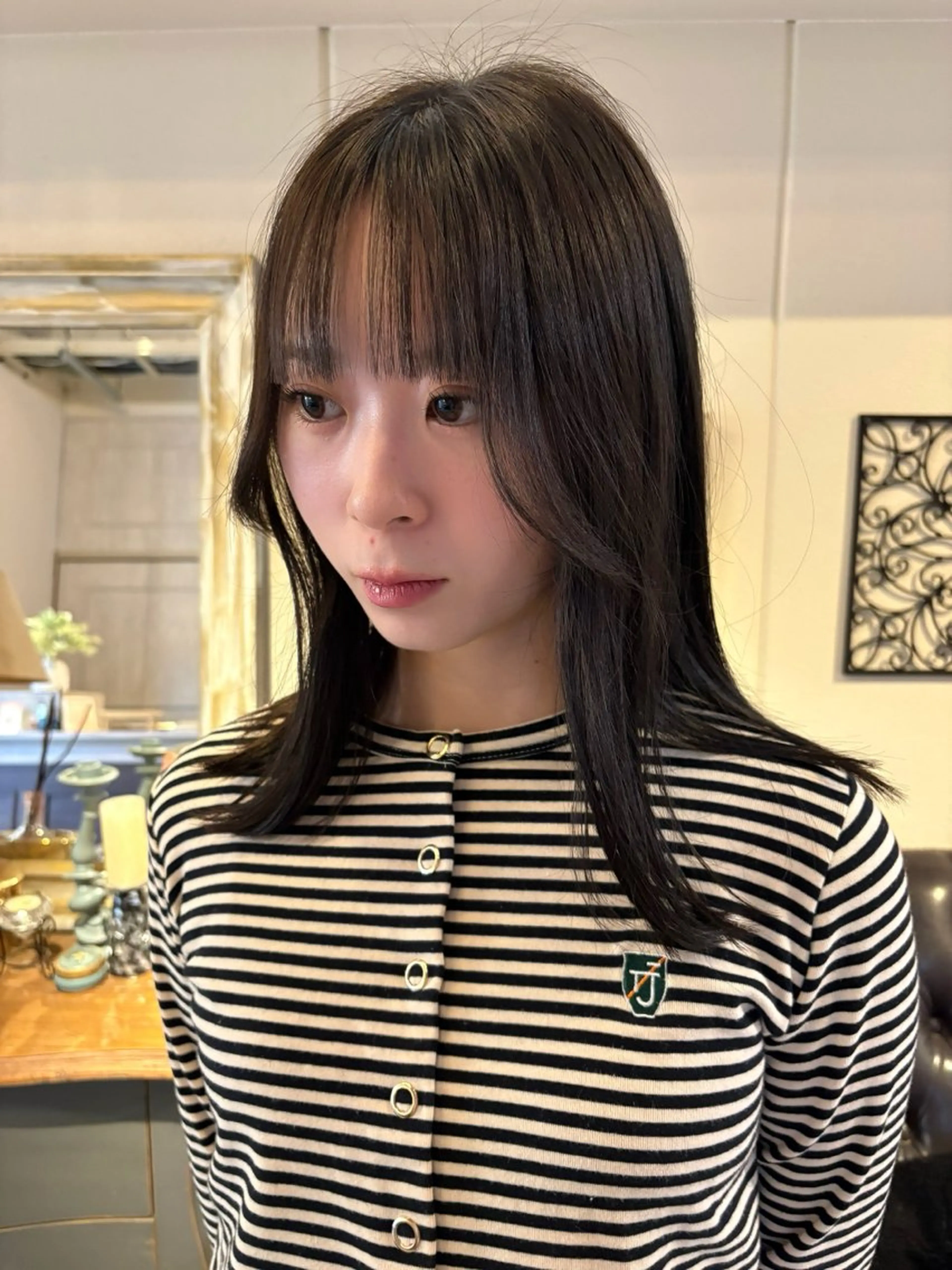 ミディアム 顔周りカット カット hair design chouchou所属・ichika/福岡 /透明感カラー🤎のヘアスタイル