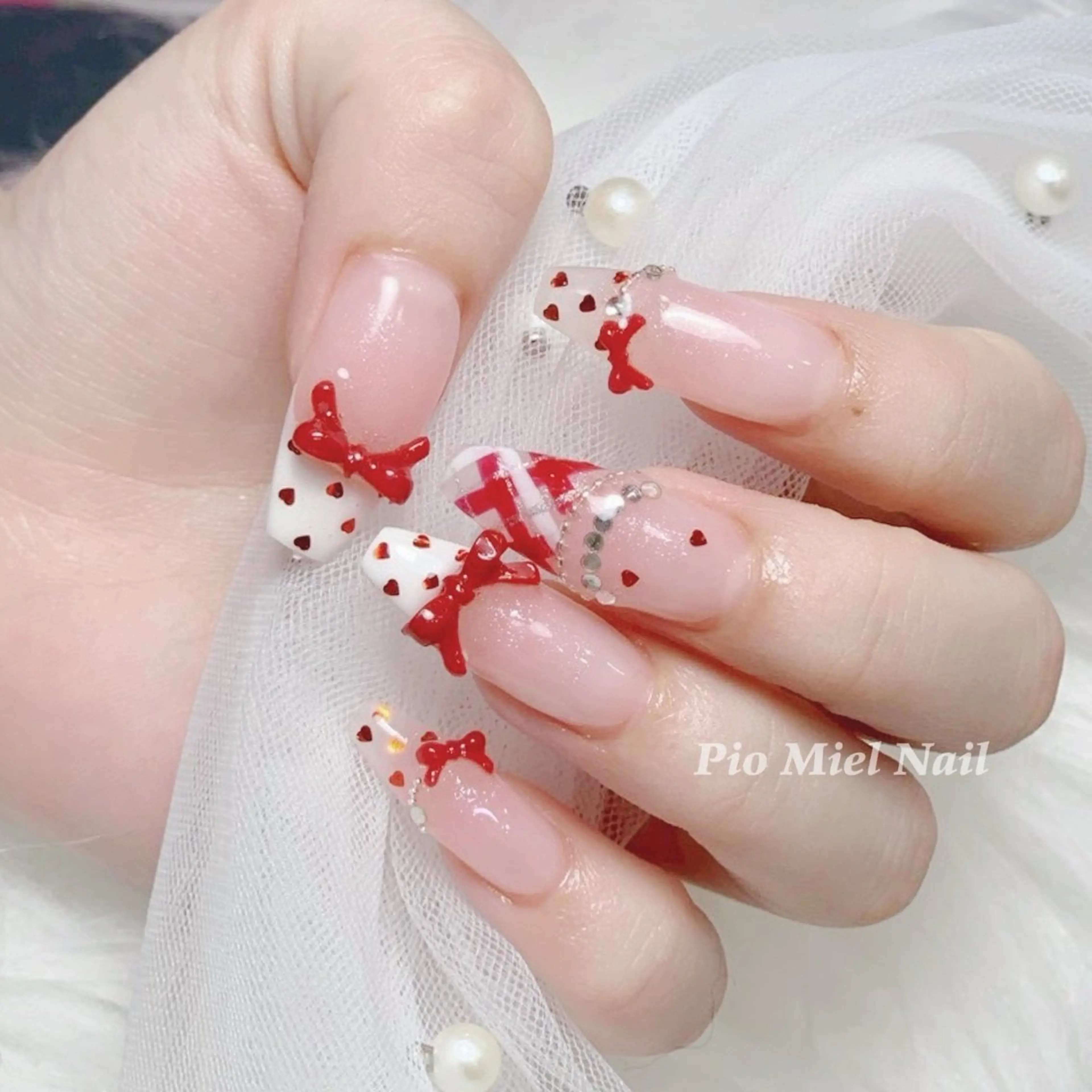 ネイル ハンドネイル HANA 長さだしのネイルデザイン