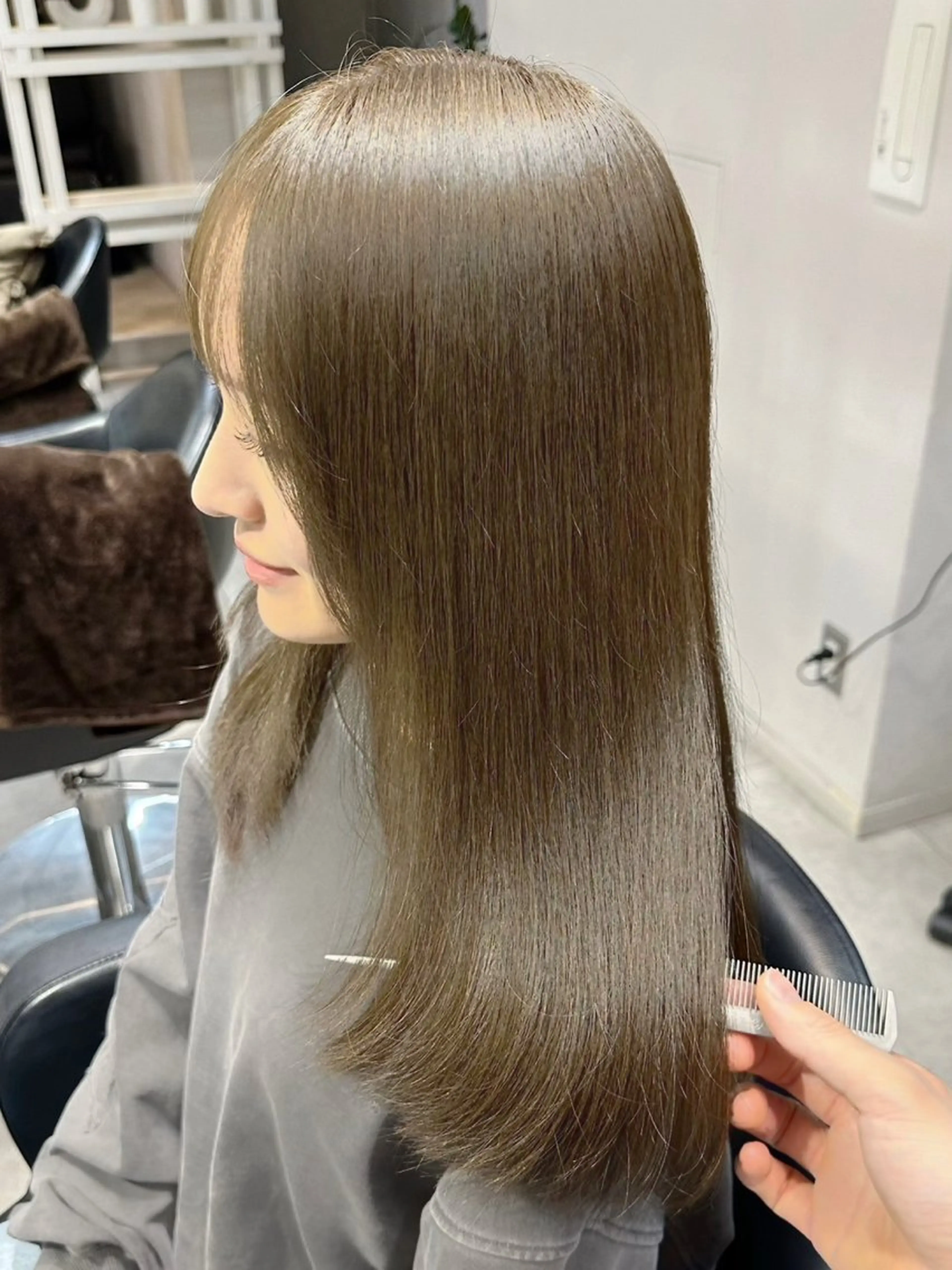 ロング カラー カット ヘアカラー トリートメント うる艶カラー/恵比寿 ベージュ/丸山陽平のヘアスタイル