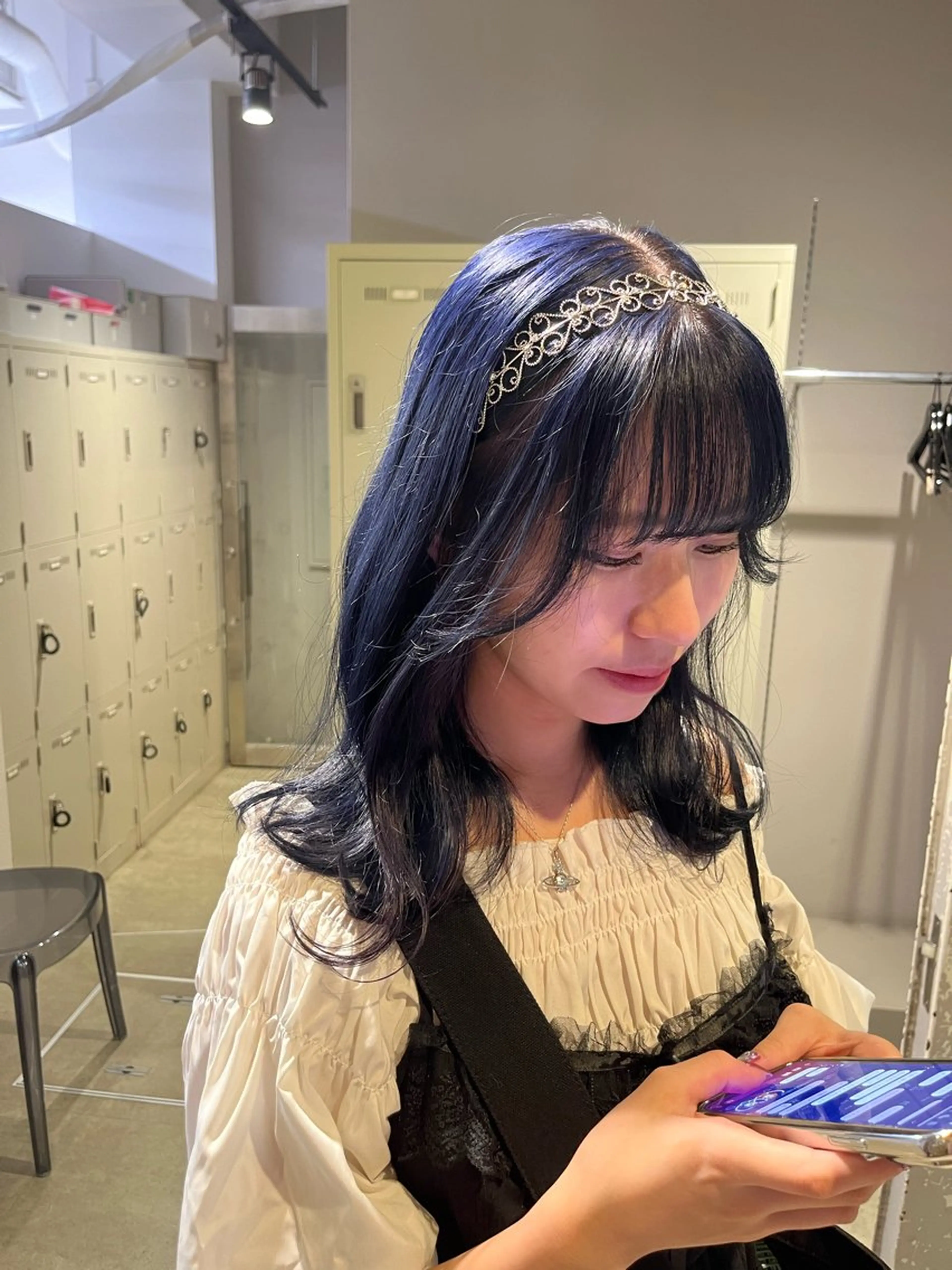 セミロング ヘアカラー トリートメント ヘッドスパ ヘアセット 寒色＆ブリーチ特化 寒色MiOのヘアスタイル