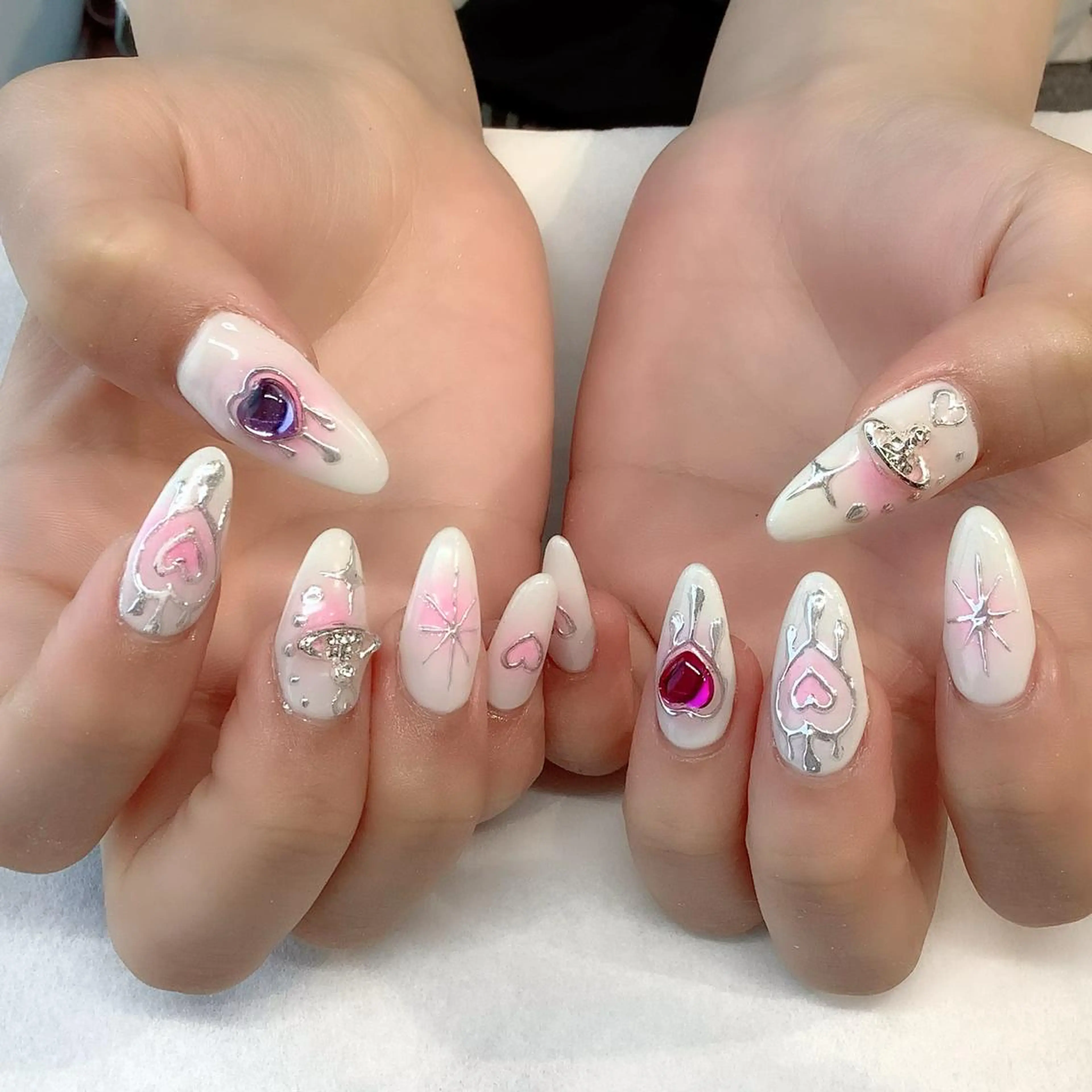 ネイル ハンドネイル 💎🐰 saki. m 🐰💎のネイルデザイン