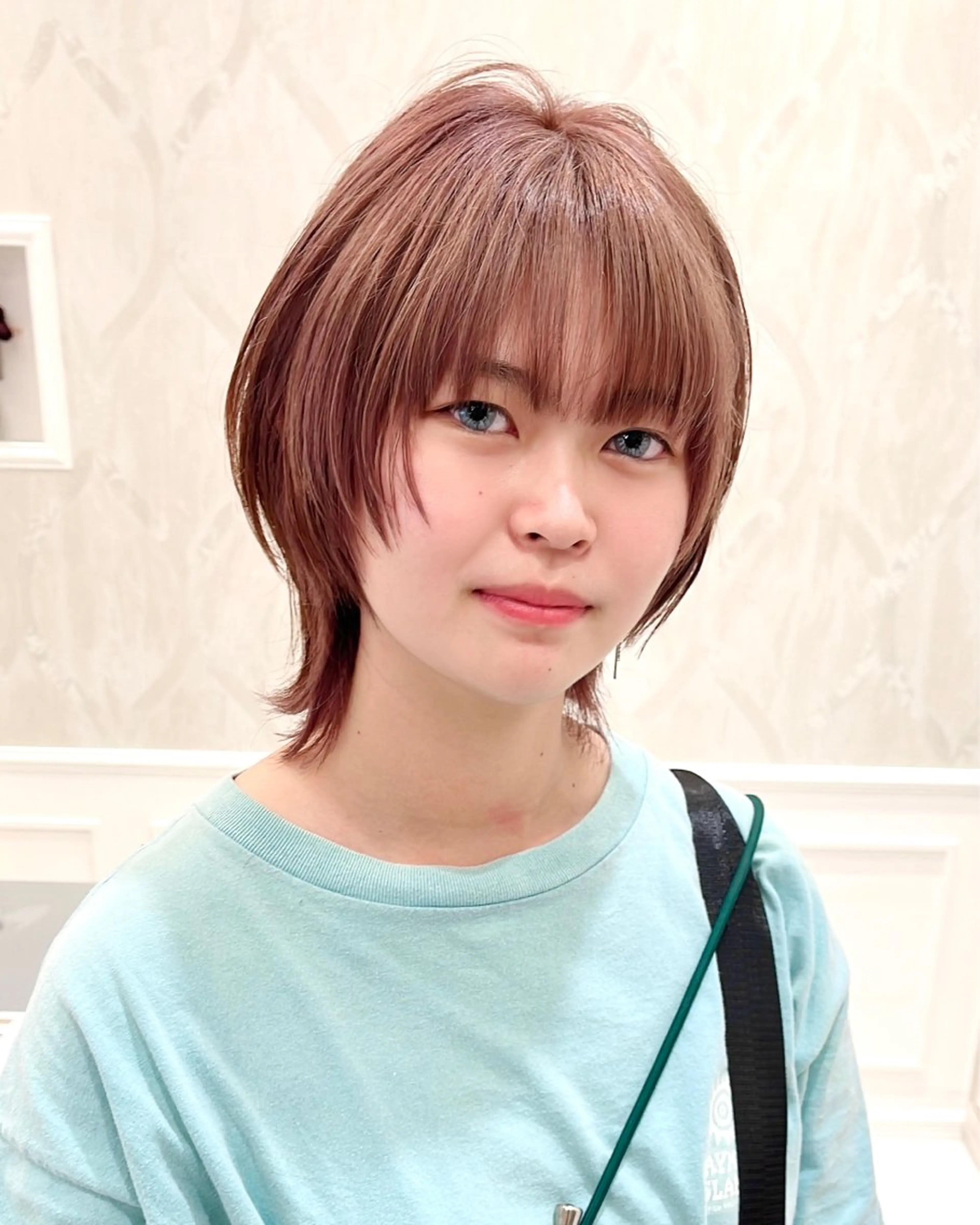 ショート ウルフカット 大阪ウルフカット 🐺デザインカラーのヘアスタイル