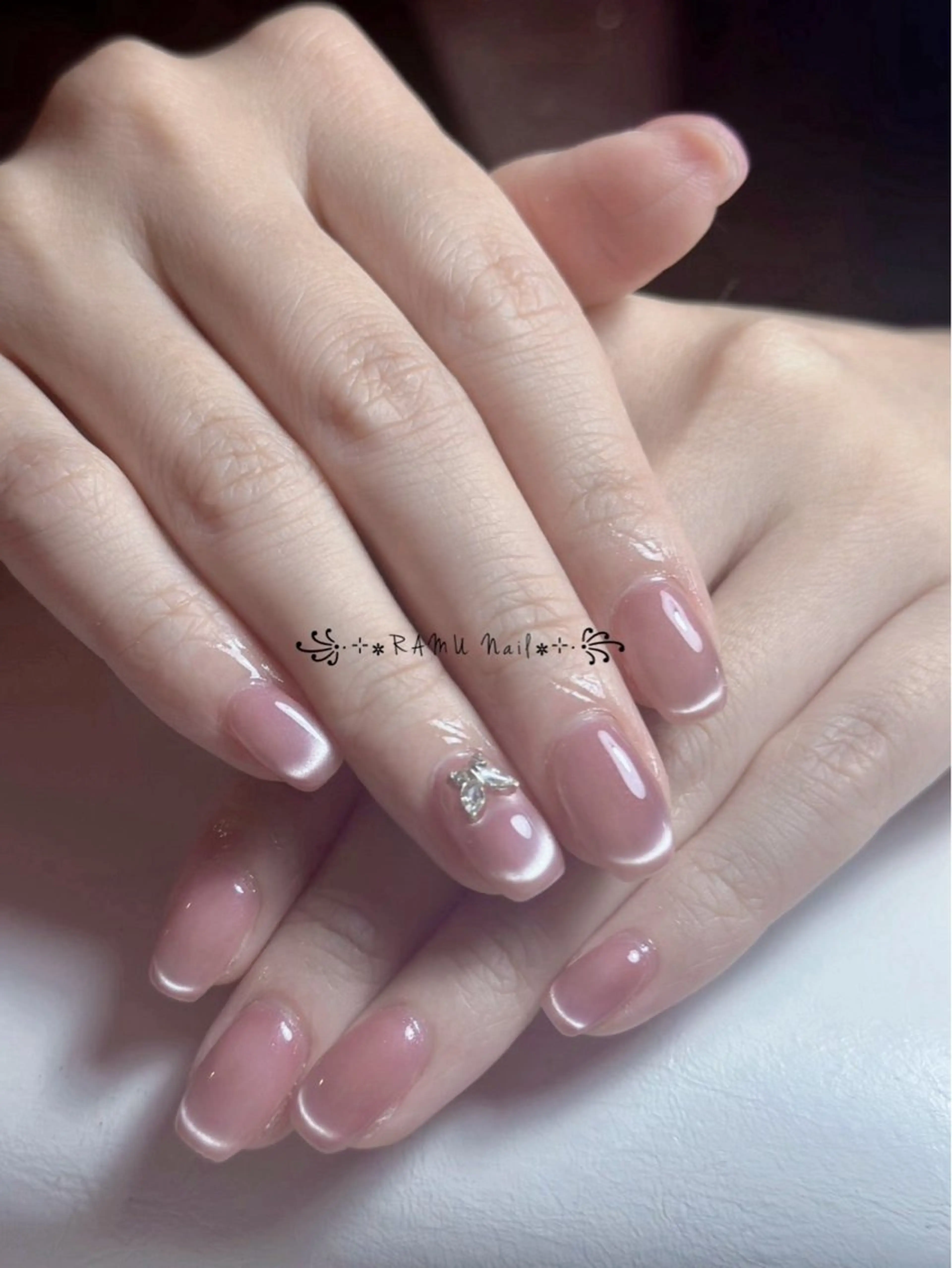 ネイル キラキラネイル マグネットネイル ミラーネイル ピンク 春ネイル ハンドネイル RAMU Nail 恵比寿店のネイルデザイン