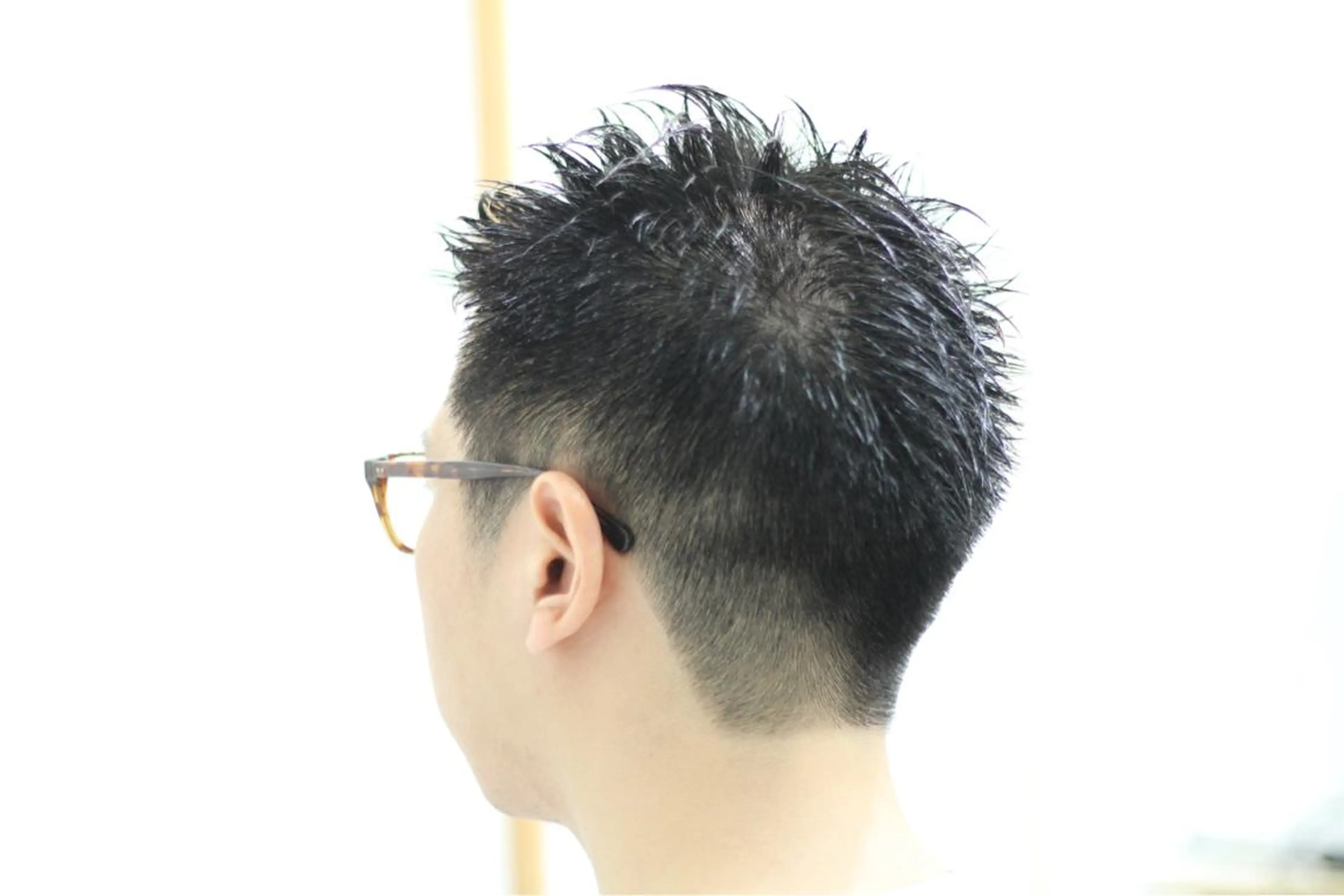 ショート メンズ 刈り上げ ショートヘア 矢島 真樹のヘアスタイル