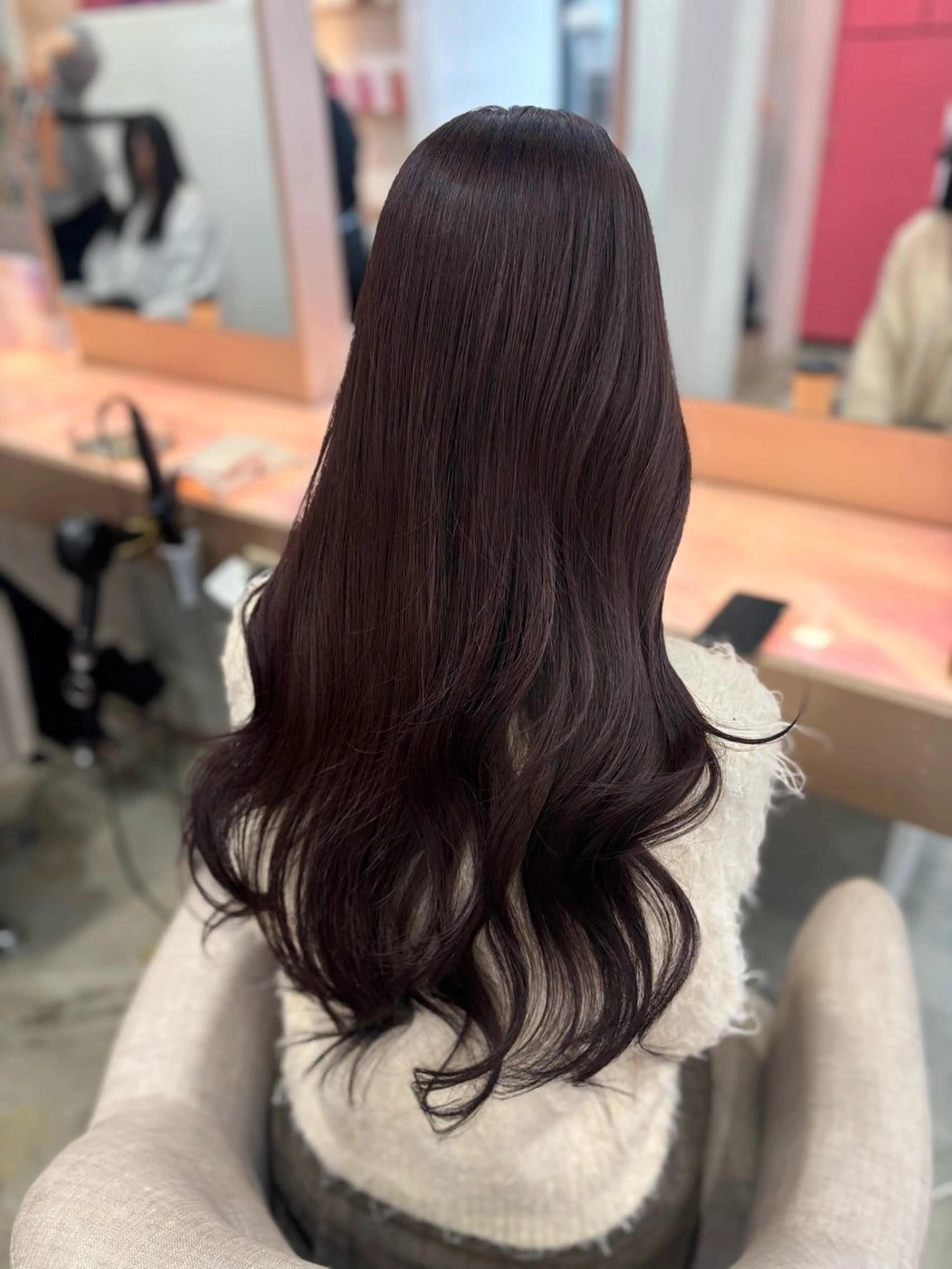 ロング Miu 名古屋カット ミディアム/ピンク髪のヘアスタイル