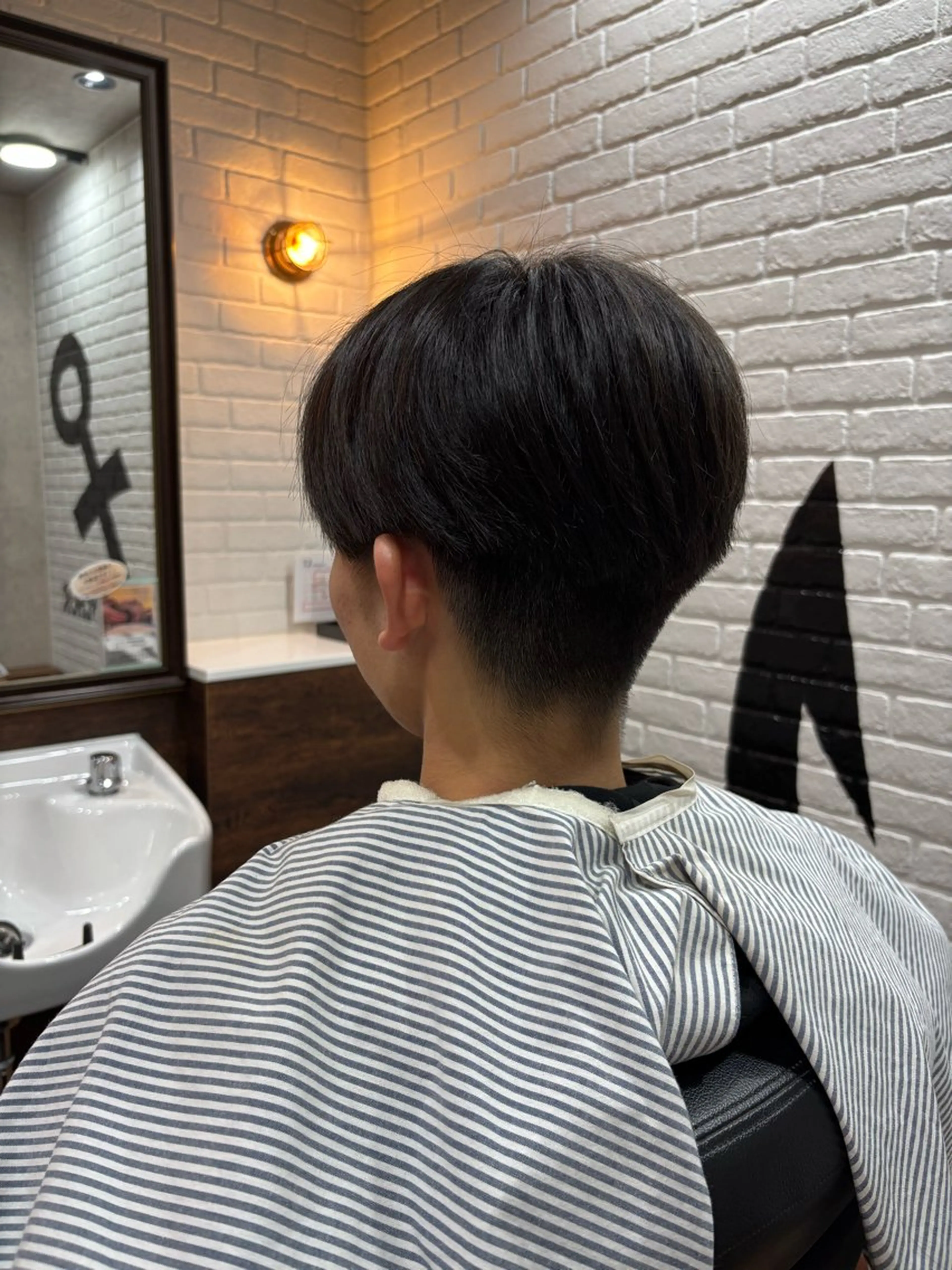 ショート メンズ 上田 美羽のヘアスタイル