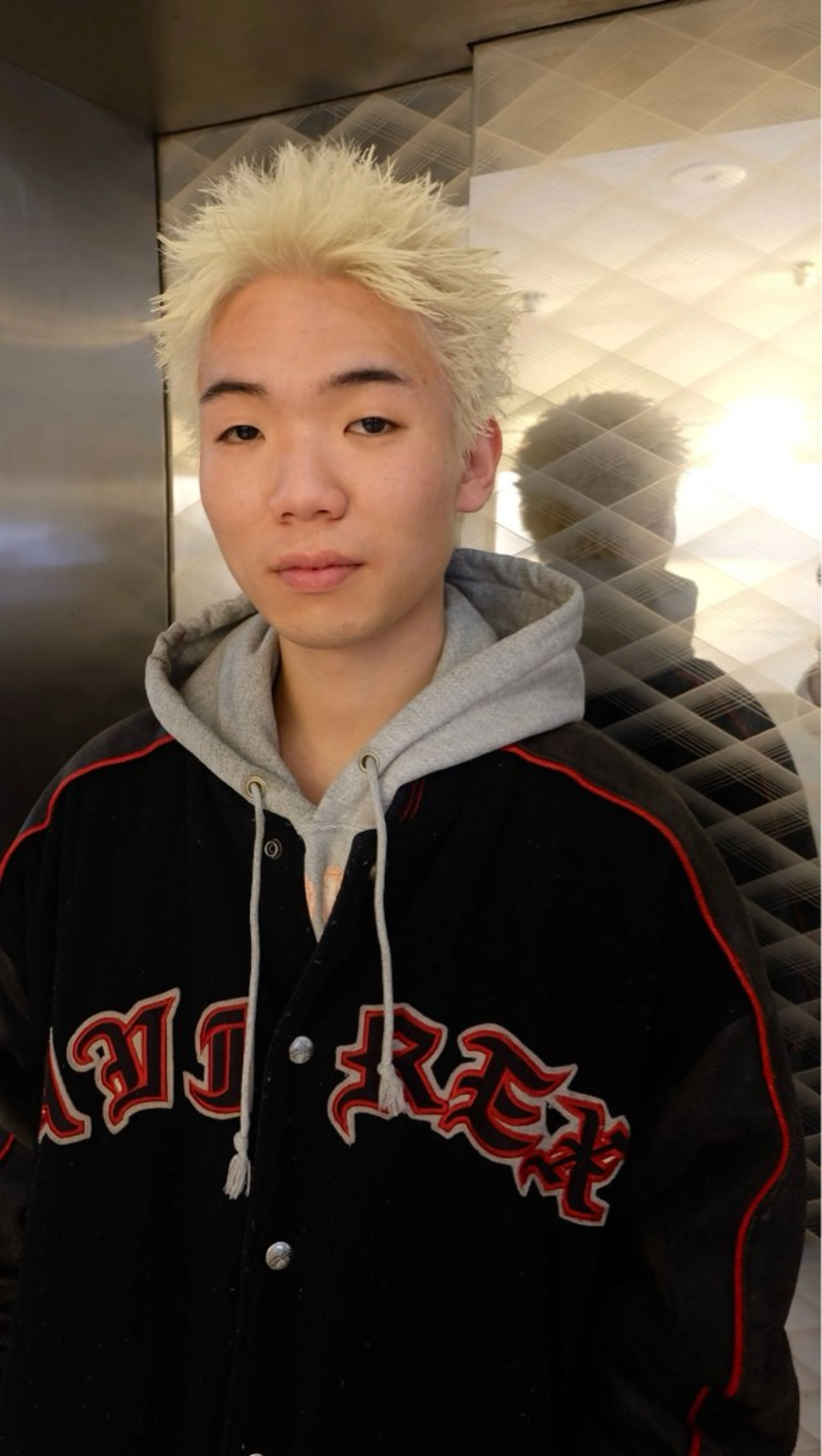 メンズ スパイキーショート カット ヘアカラー 福岡美容室ハイトーン koudaiのヘアスタイル