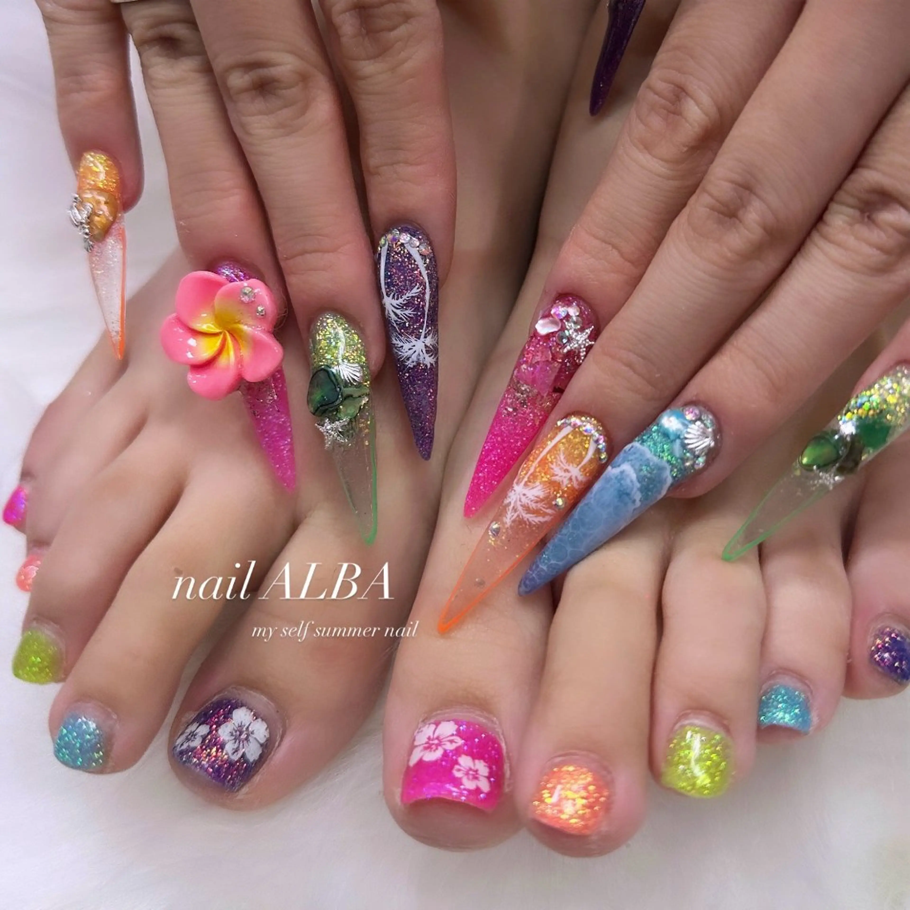 ネイル 加納 莉音のネイルデザイン