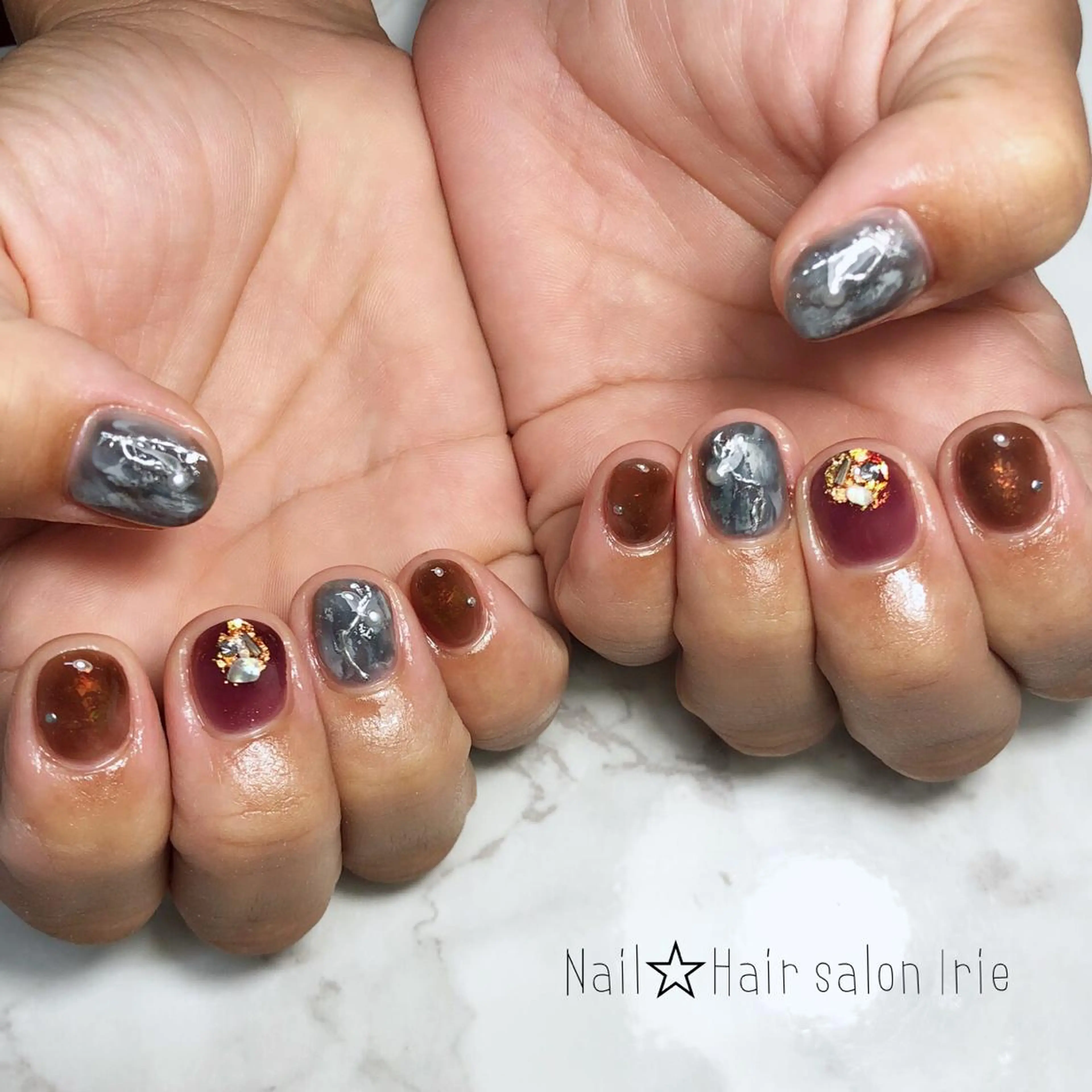 ネイル Hair salon Irie所属・與儀 知佳のネイルデザイン