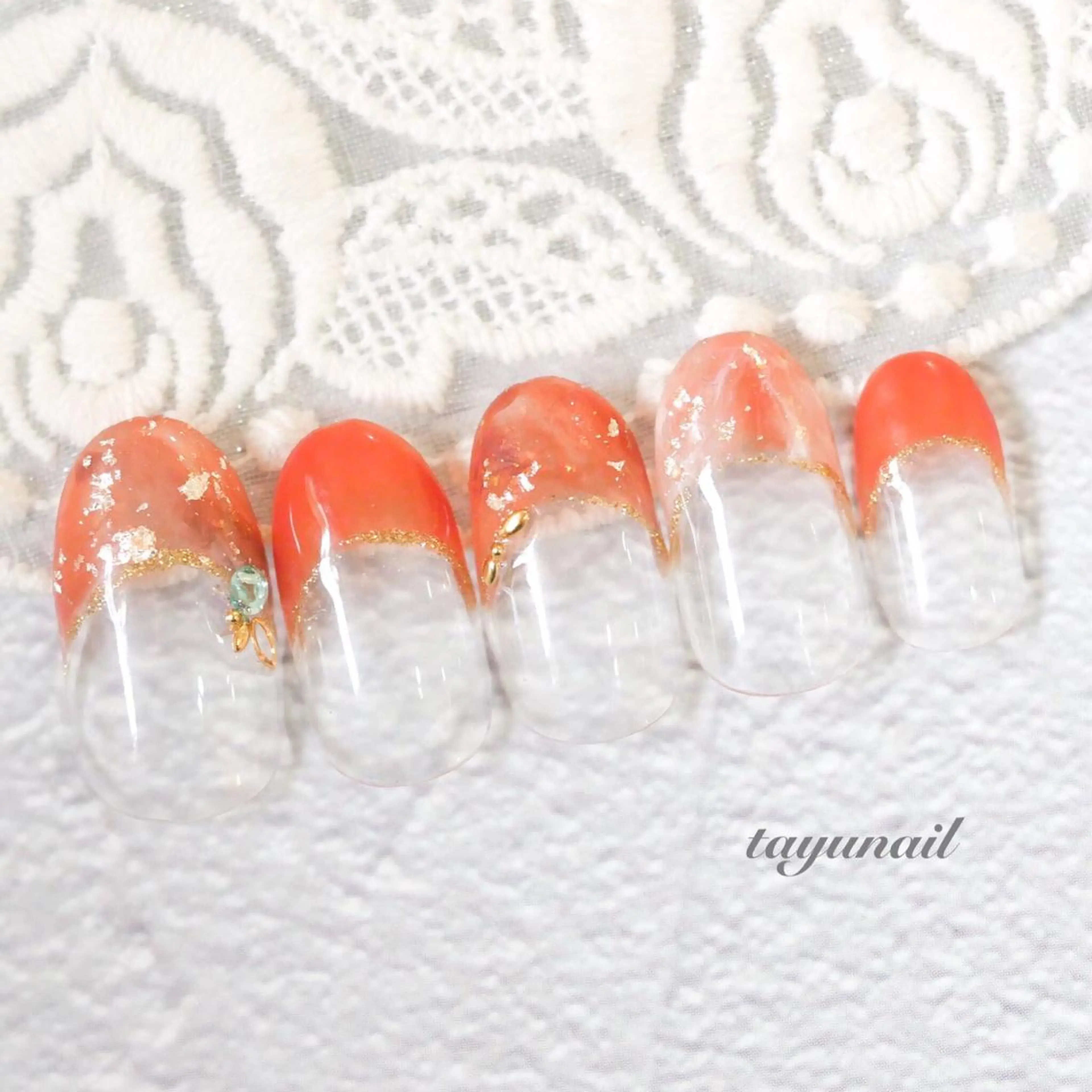 ネイル アートネイル フレンチネイル ジェルネイル キラキラネイル ニュアンスネイル ハンドネイル ネイルサロン 【たゆnail】のネイルデザイン