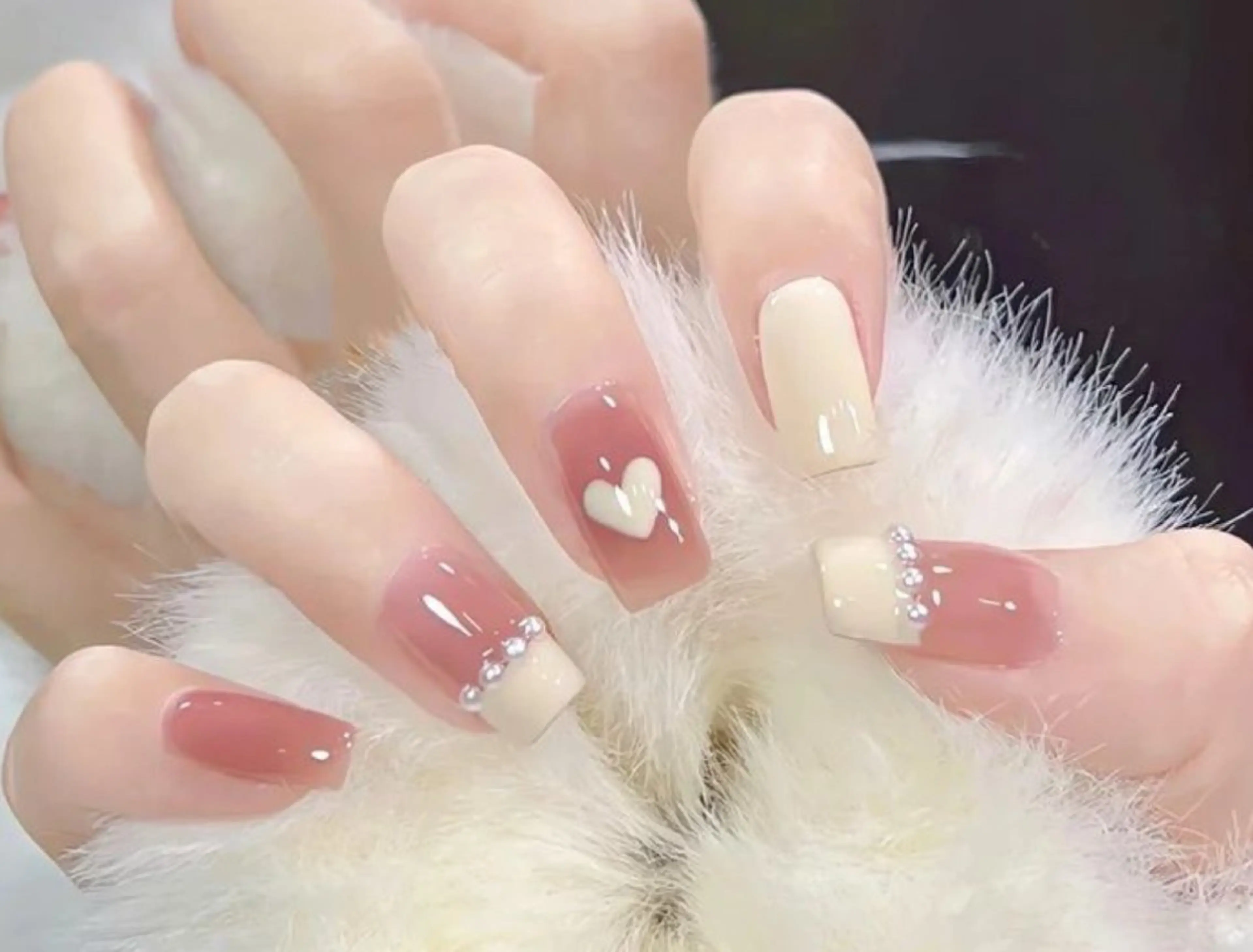 ネイル 韓国ネイル 持ち込み ニュアンスネイル ネイルチップ ハンドネイル Tini ANA.CHUOのネイルデザイン