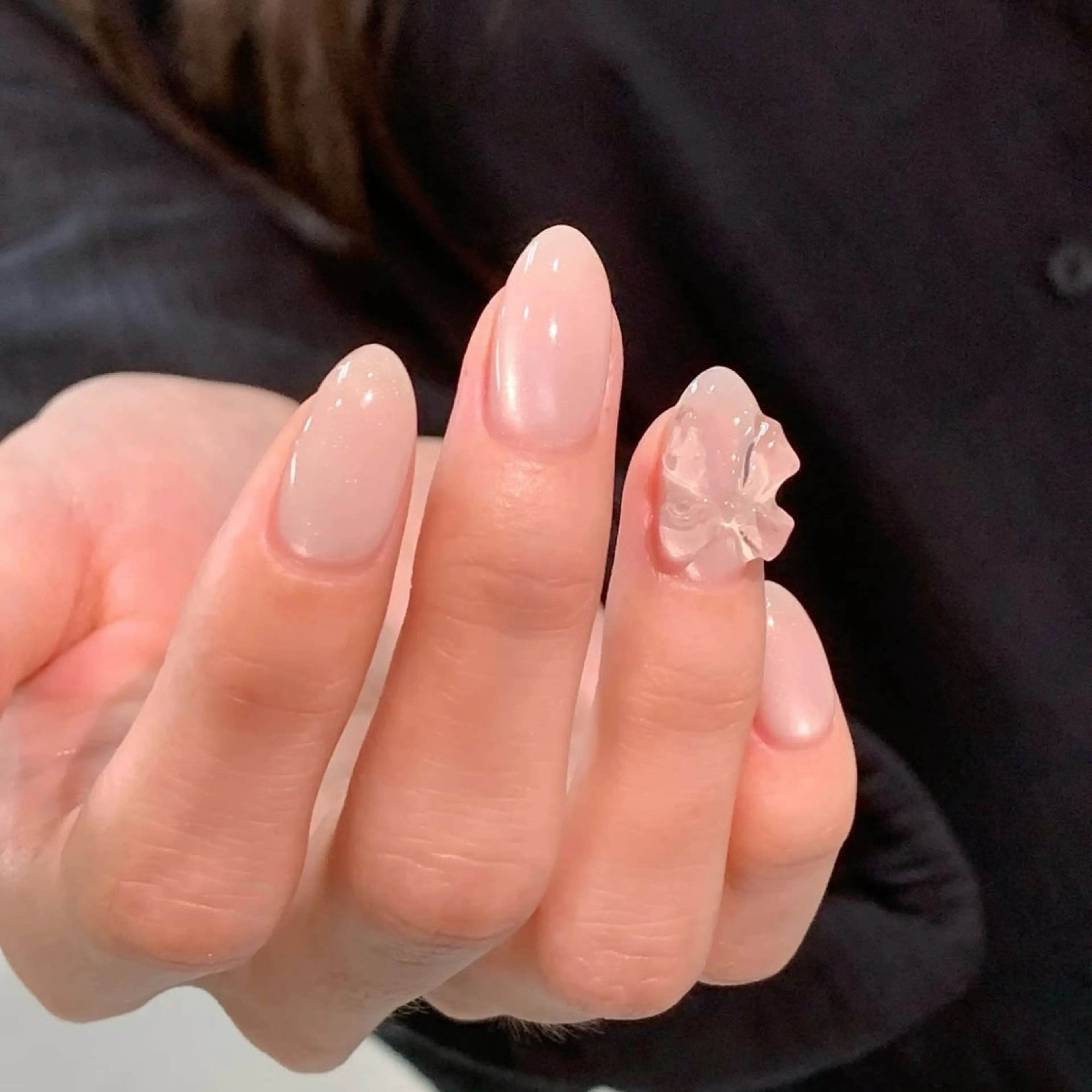 ネイル キラキラネイル 韓国ネイル 水色 マグネットネイル ミラーネイル Akina Nailのネイルデザイン