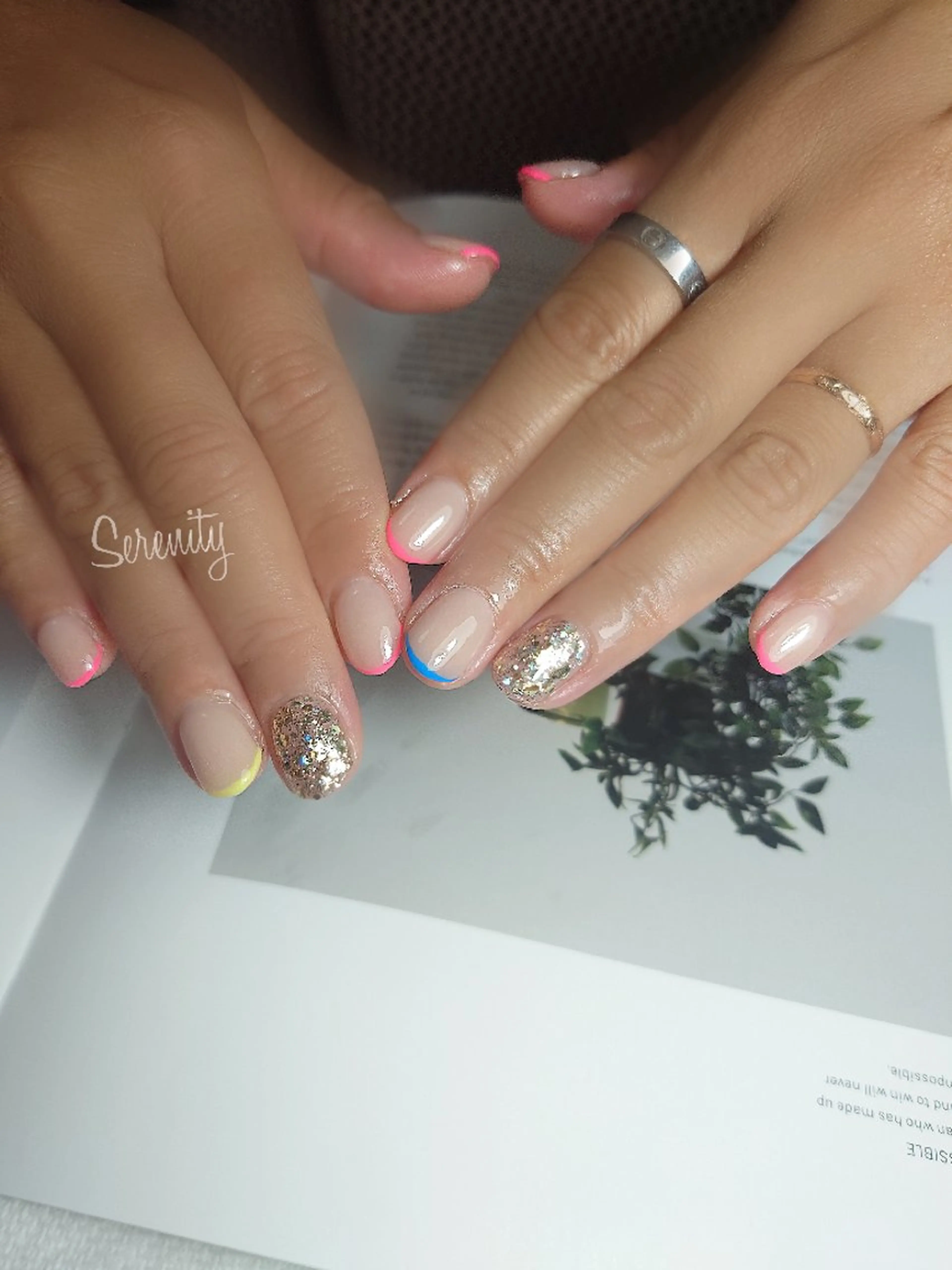 ネイル ブルー フレンチネイル ゴールド ラメ(グリッター) 持ち込み nail  serenityのネイルデザイン