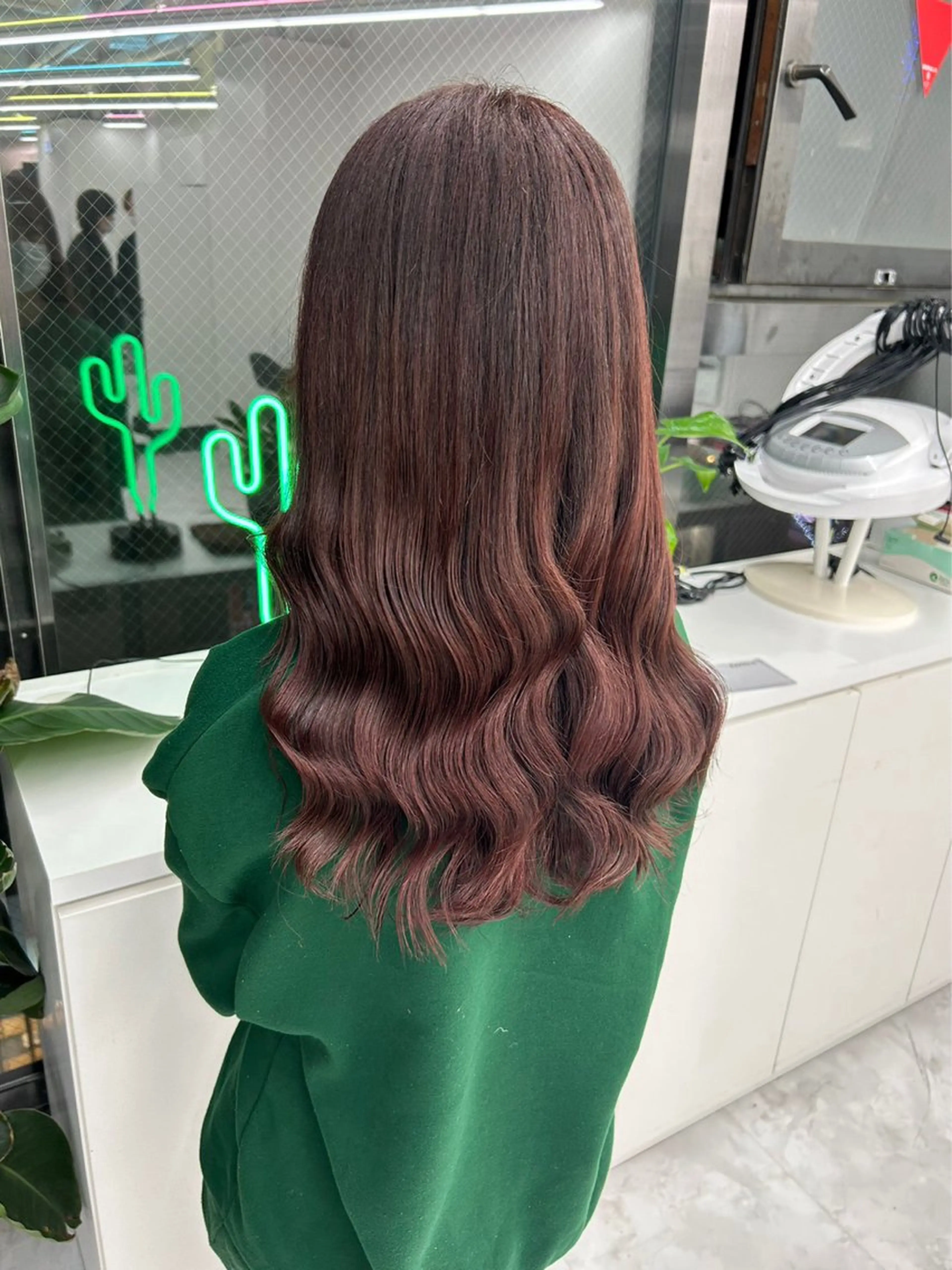 セミロング カラー パーマ ヘアアレンジ メンズ 🤍透明感カラー🤍 似合わせ🤍AINEのヘアスタイル