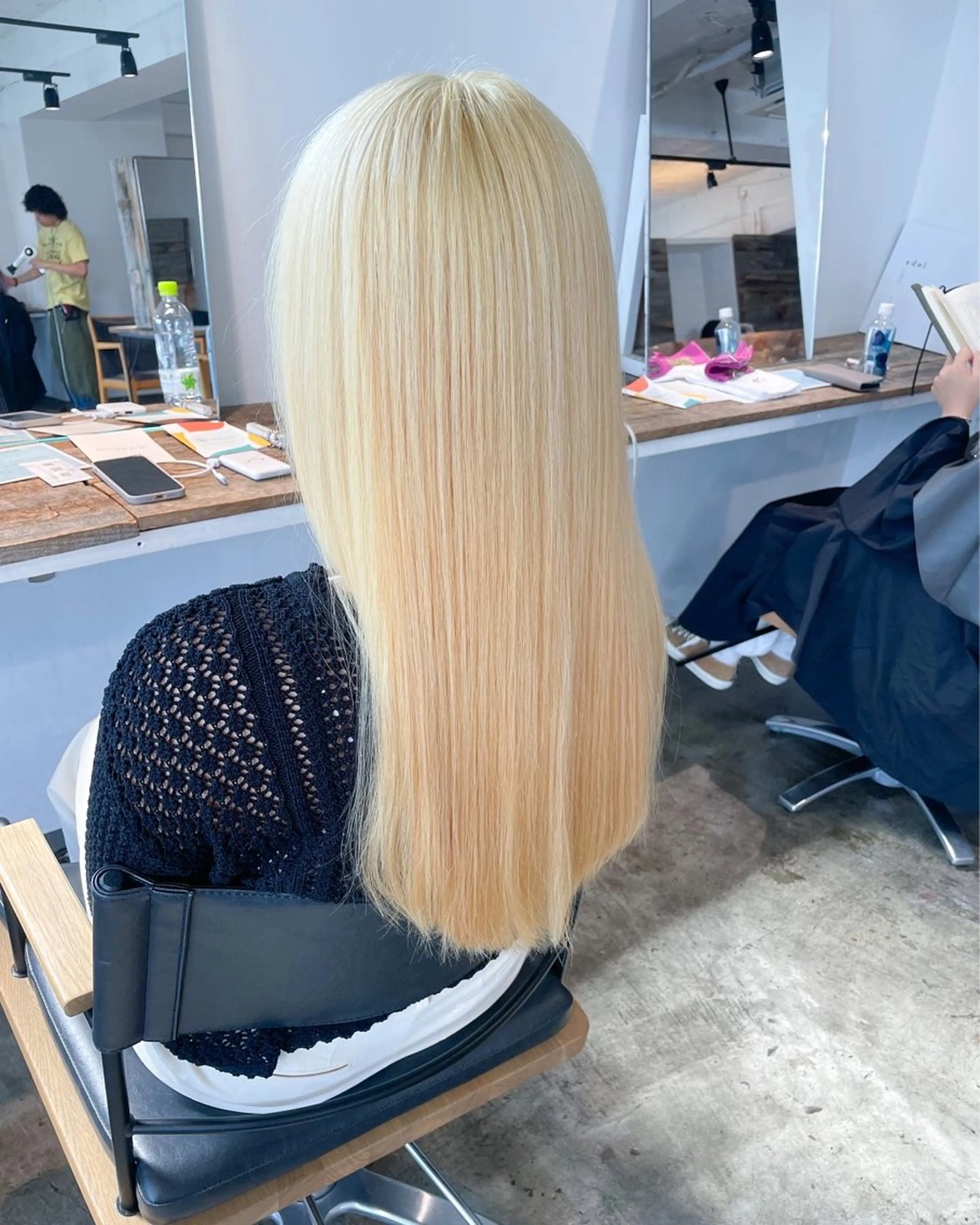 ロング カラー ブリーチ 抜きっぱなしブロンド ヘアカラー トリートメント ハイトーン/レイヤー /ケアブリーチ石川治のヘアスタイル