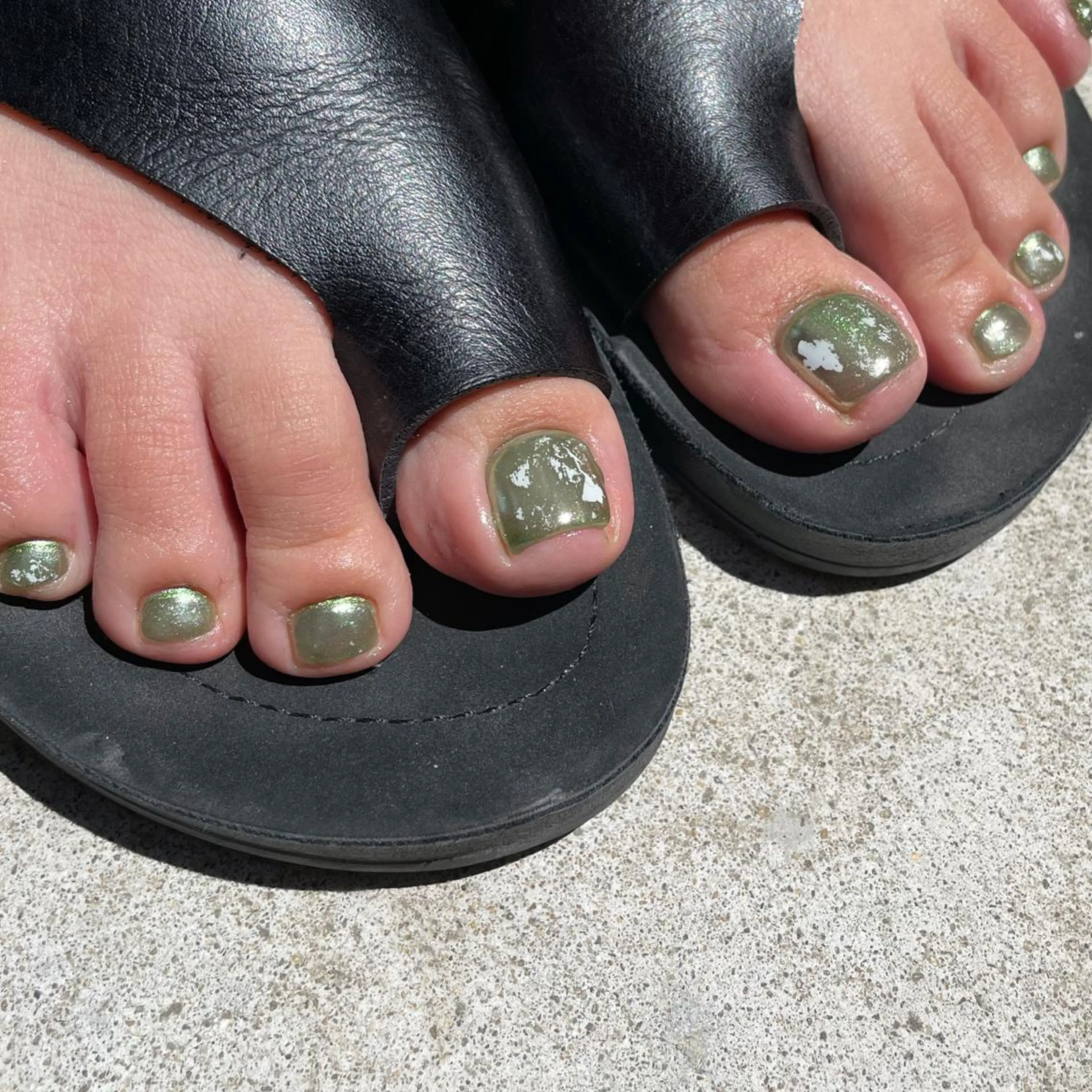 ネイル グリーン ミラーネイル ハンドネイル ハンドケア lylynail YUUKAのネイルデザイン