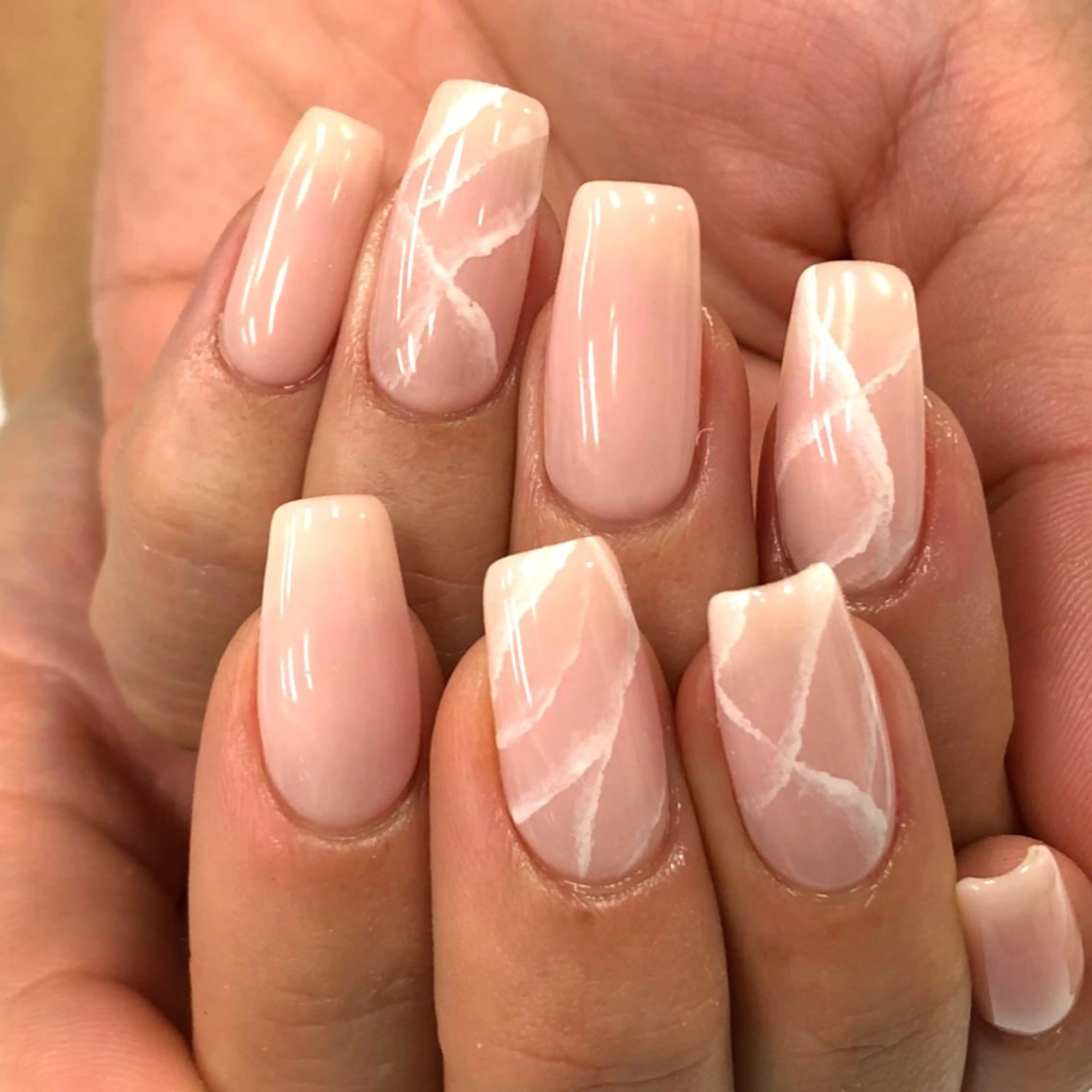 ネイル アートネイル 大理石ネイル(マーブル) ハンドネイル フットネイル NailBeauty コルンのネイルデザイン
