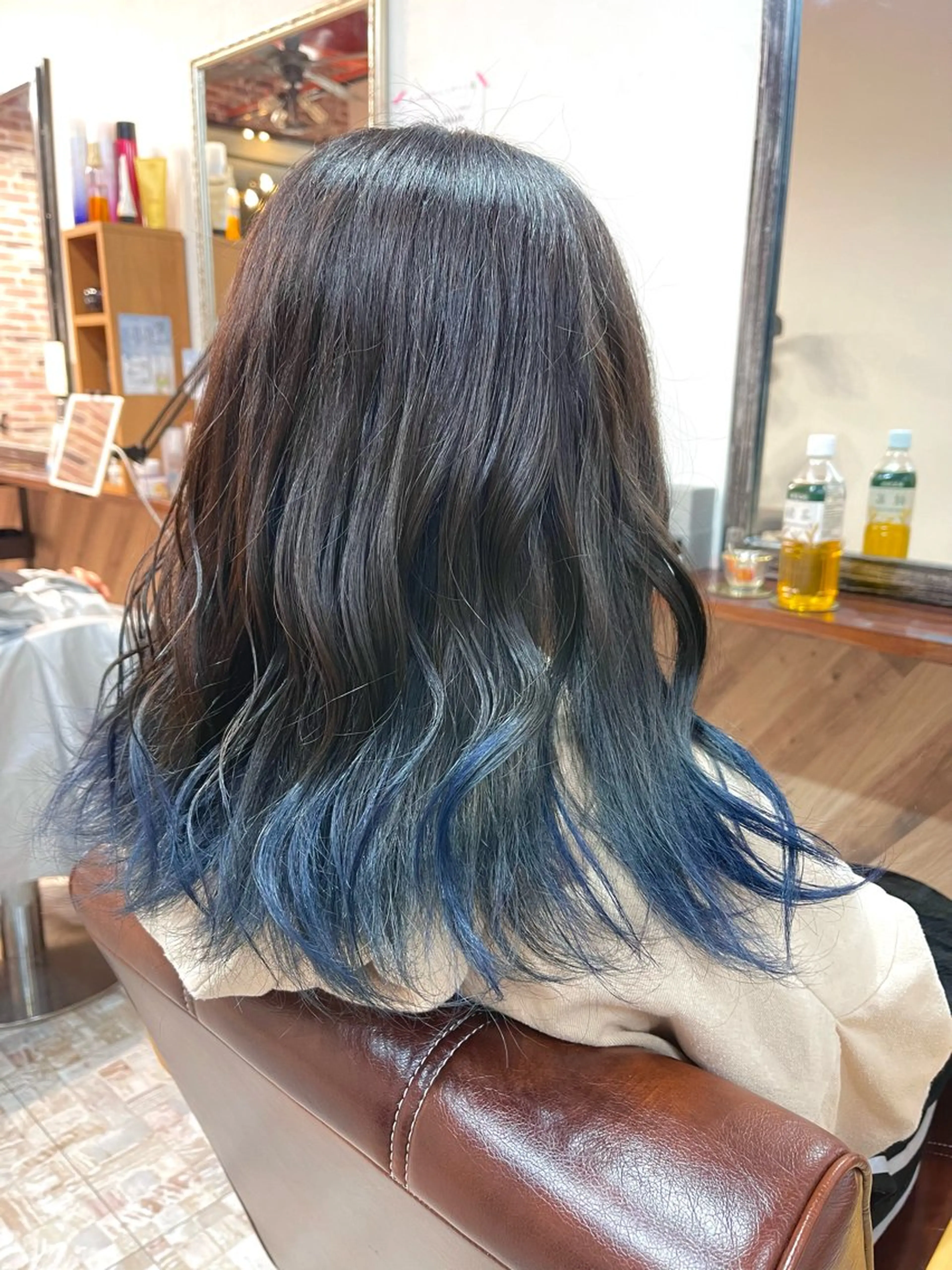 セミロング カラー 神野 洸都のヘアスタイル