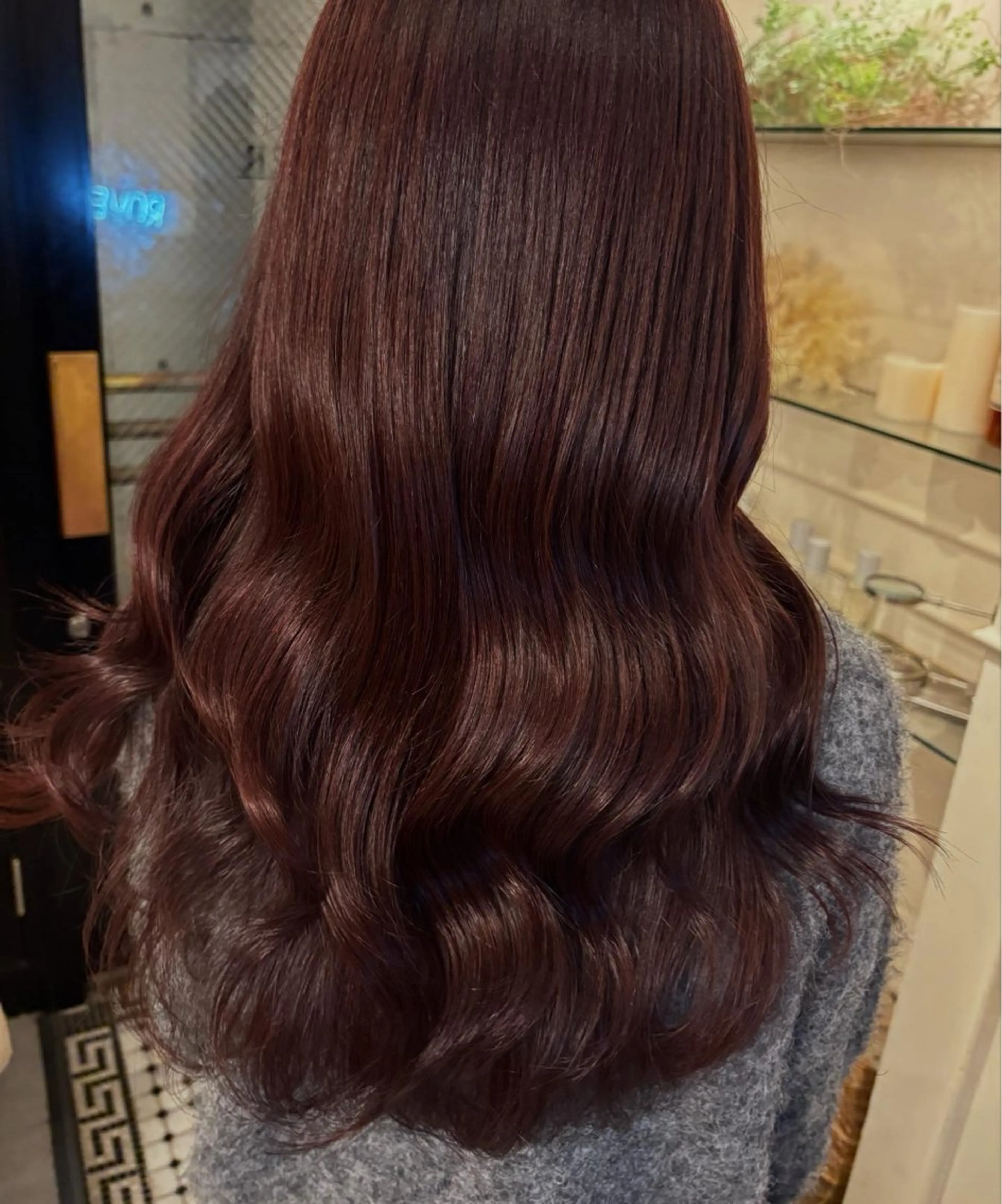ロング カラー ヘアカラー トリートメント Konomura Neneのヘアスタイル