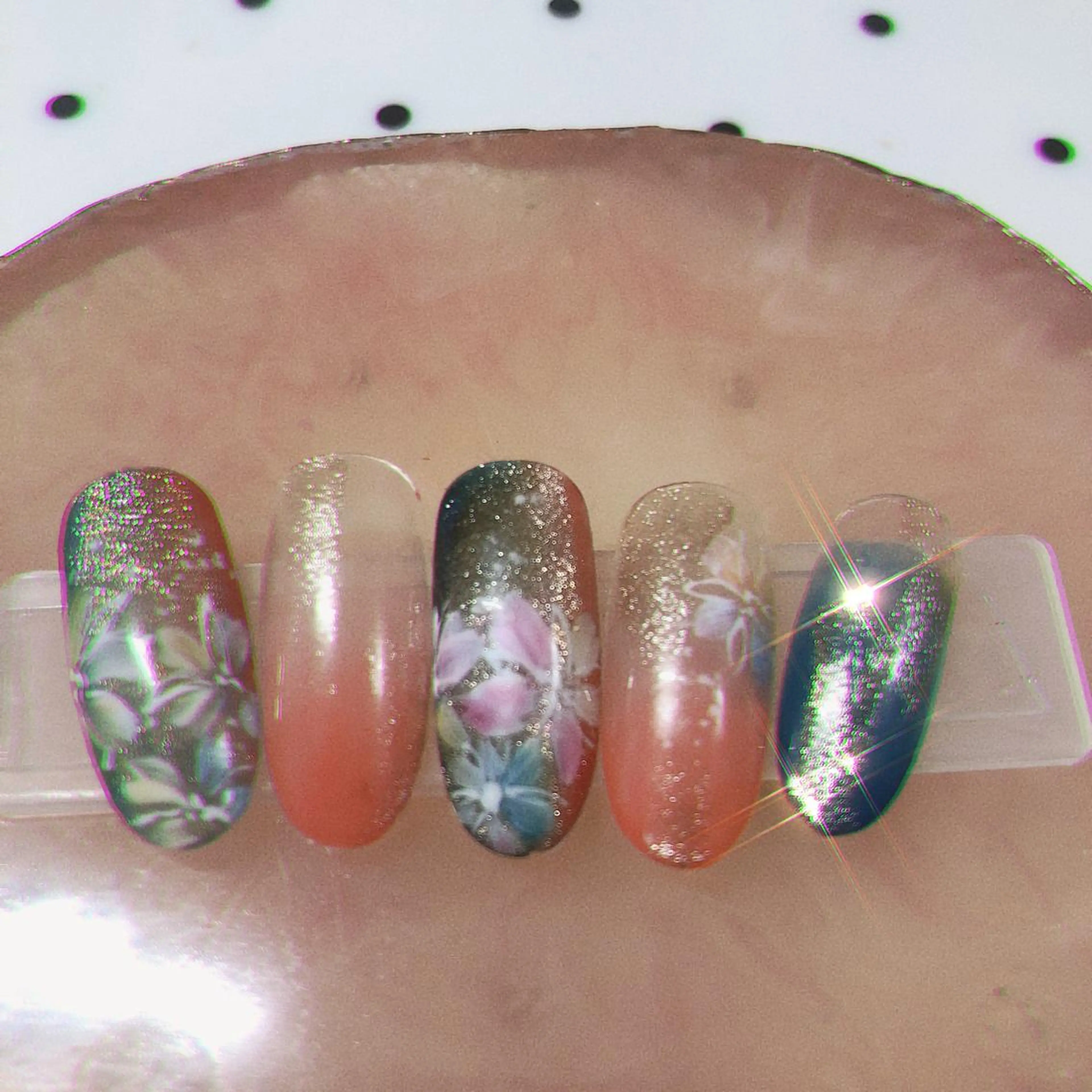 ネイル 奥園 良恵のネイルデザイン