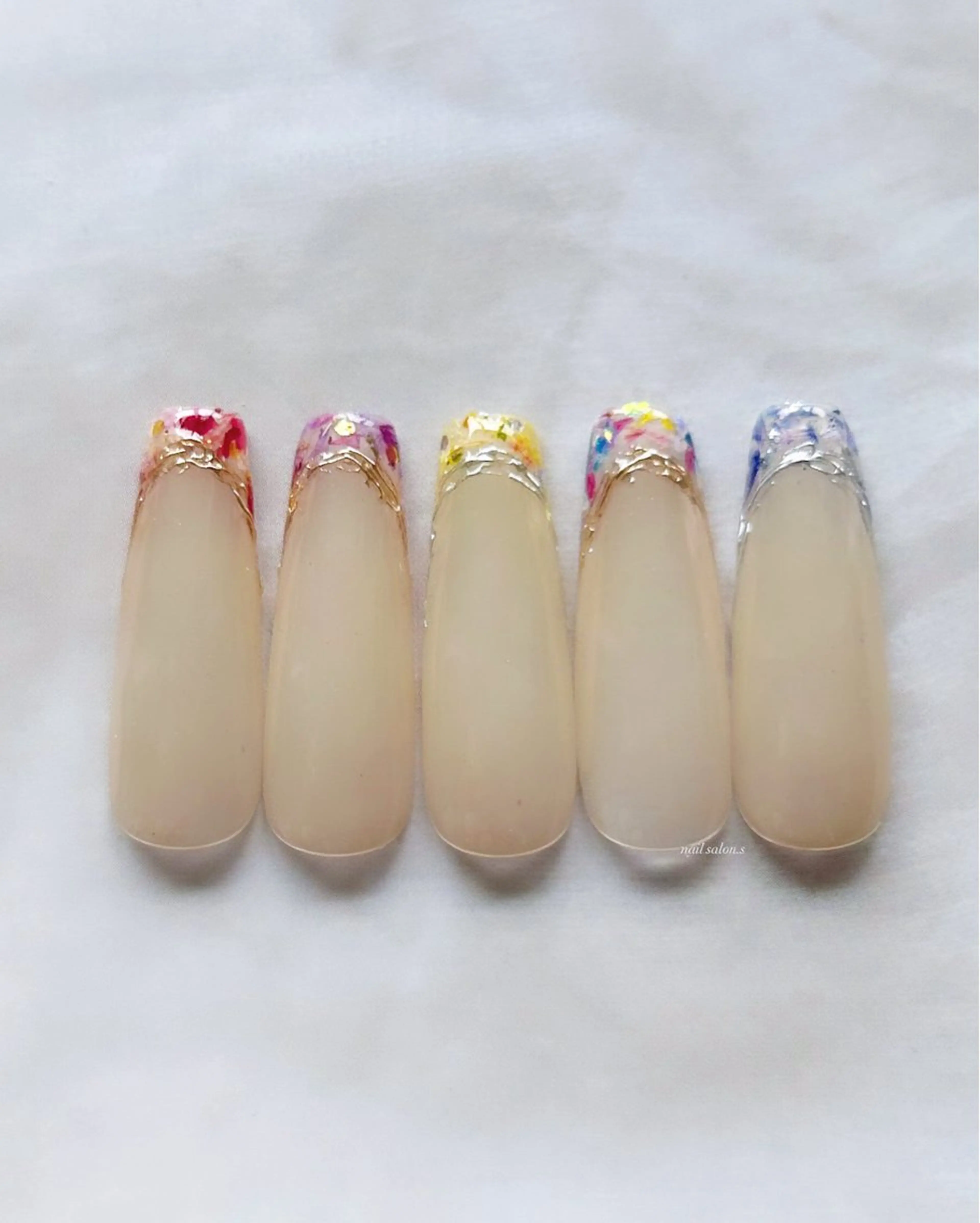 ネイル 長さ出し ハンドネイル 関山 志乃のネイルデザイン