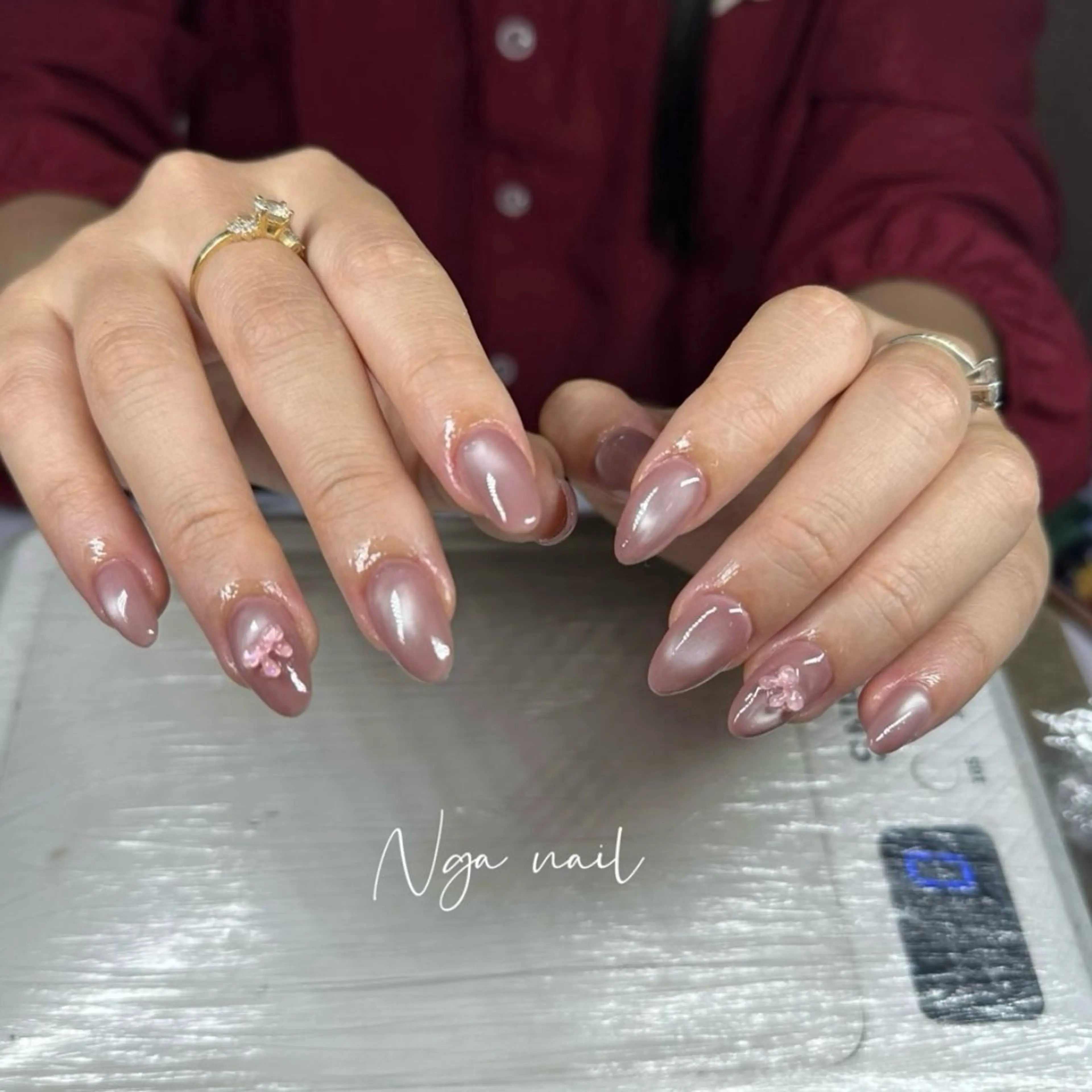ミディアム ガー NAILのネイルデザイン