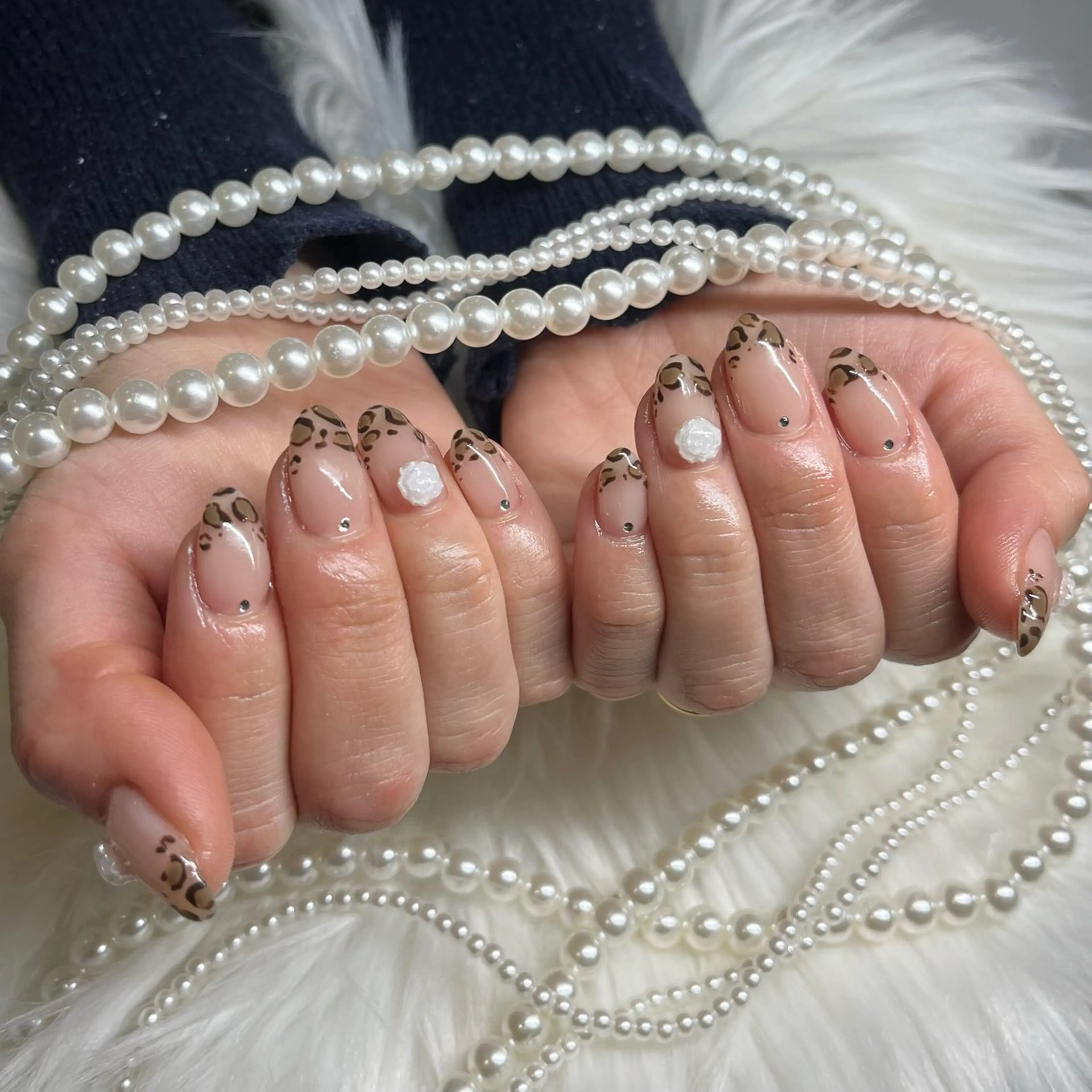 ネイル アニマル柄 フレンチネイル ハンドネイル Babel新町店 _mao🩵のネイルデザイン