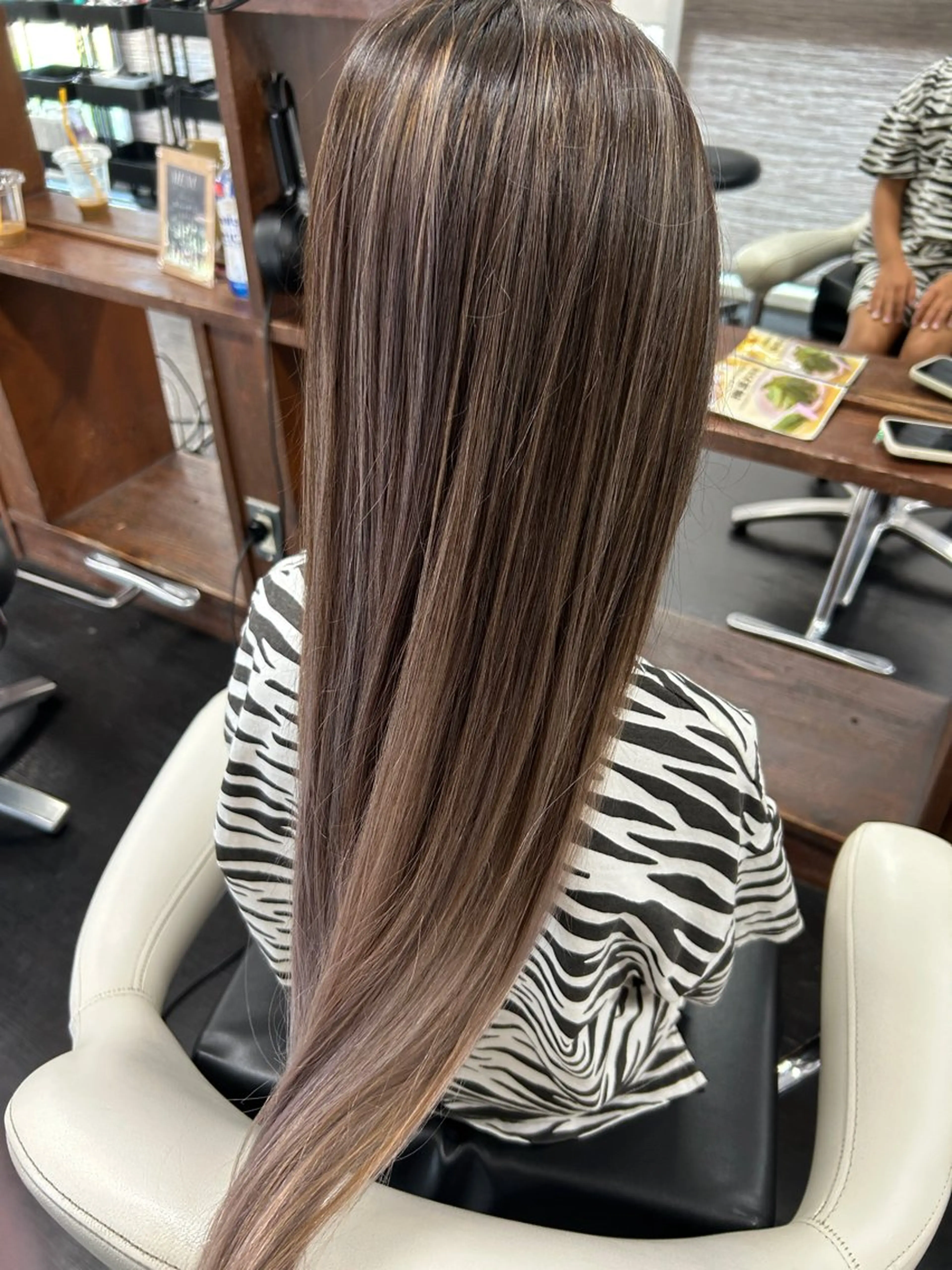 ロング レイヤーカット 桝田 友美のヘアスタイル