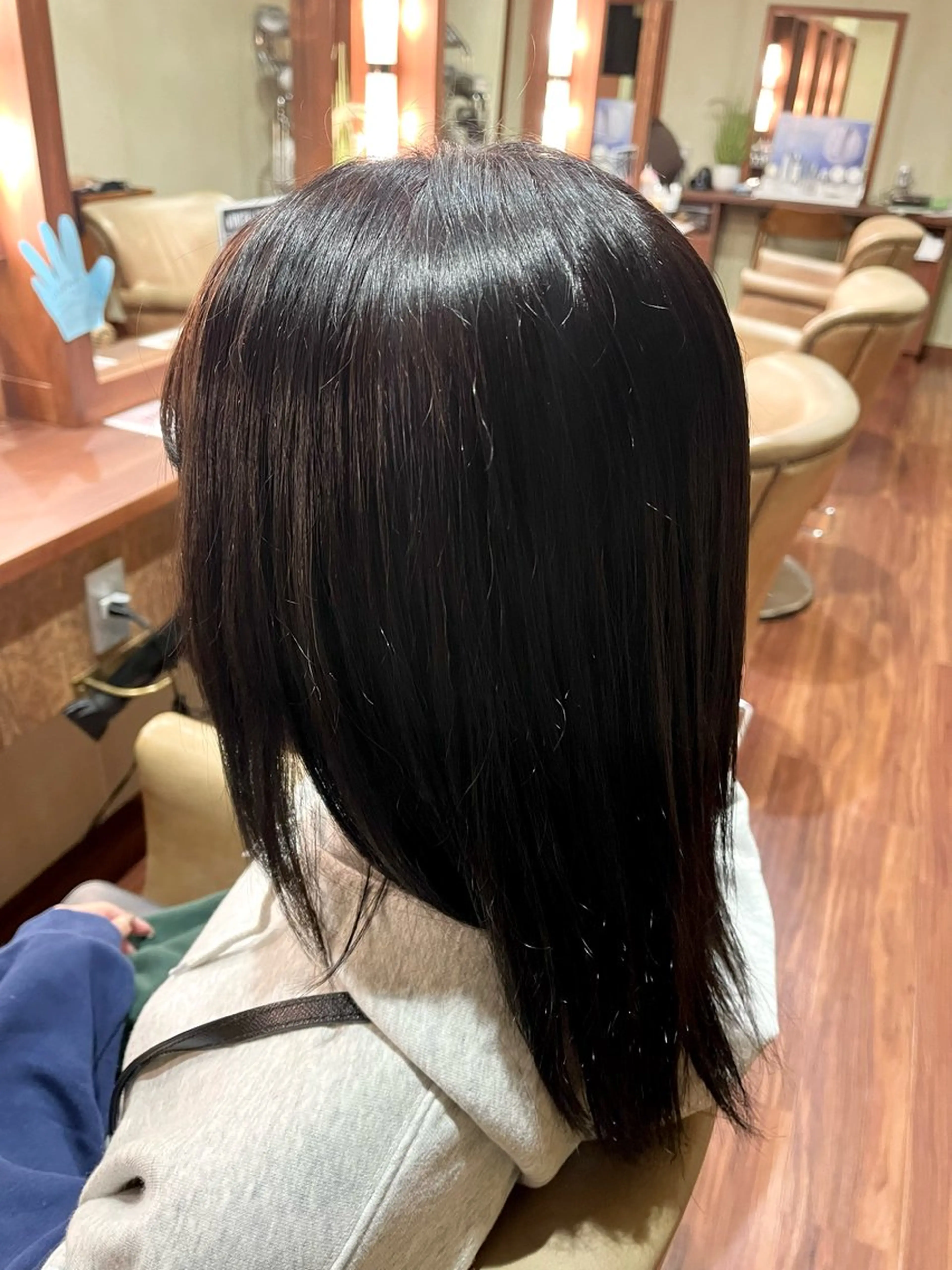 ミディアム 福山 聖李のヘアスタイル