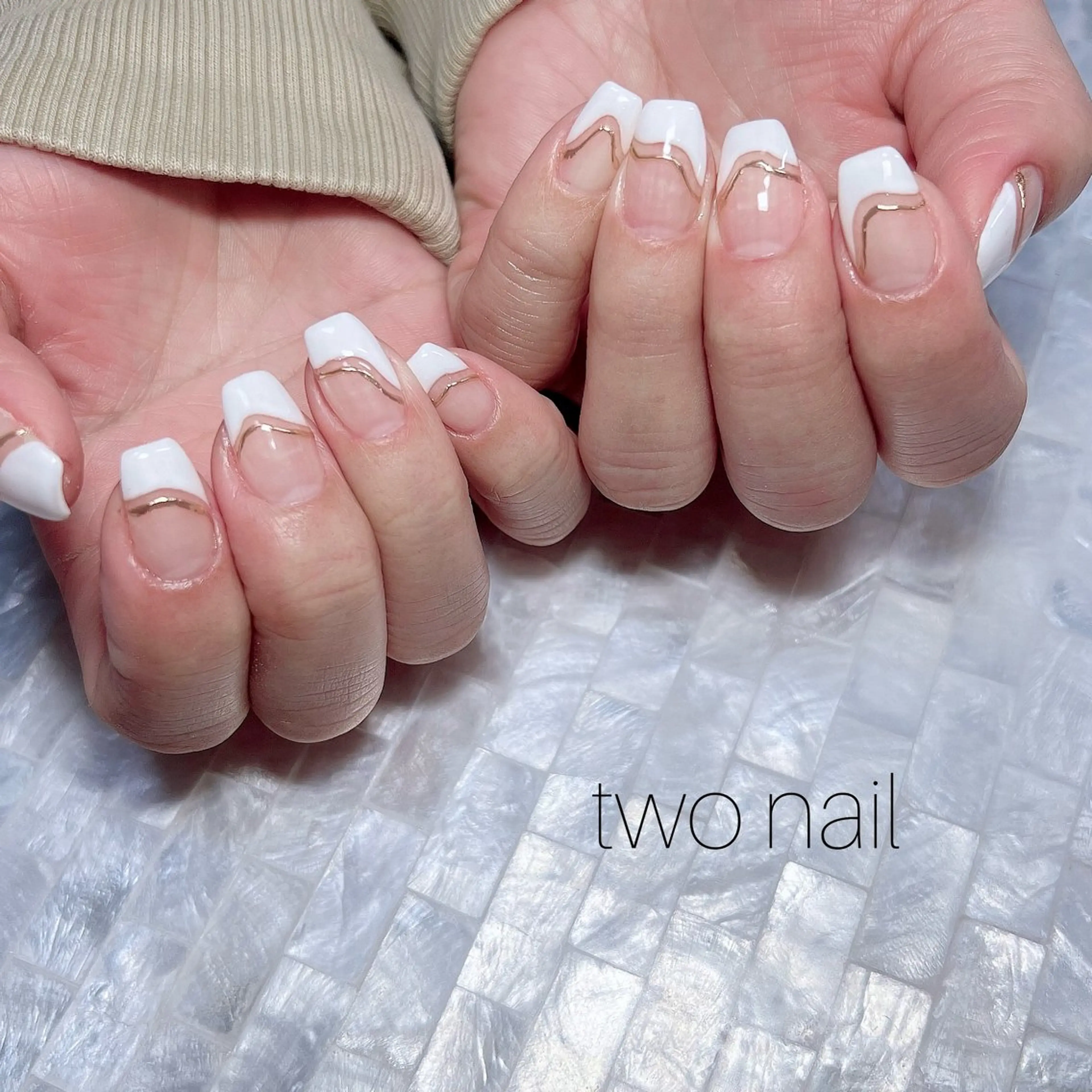 ネイル アートネイル ネイルチップ ホワイト ハンドネイル two nailのネイルデザイン