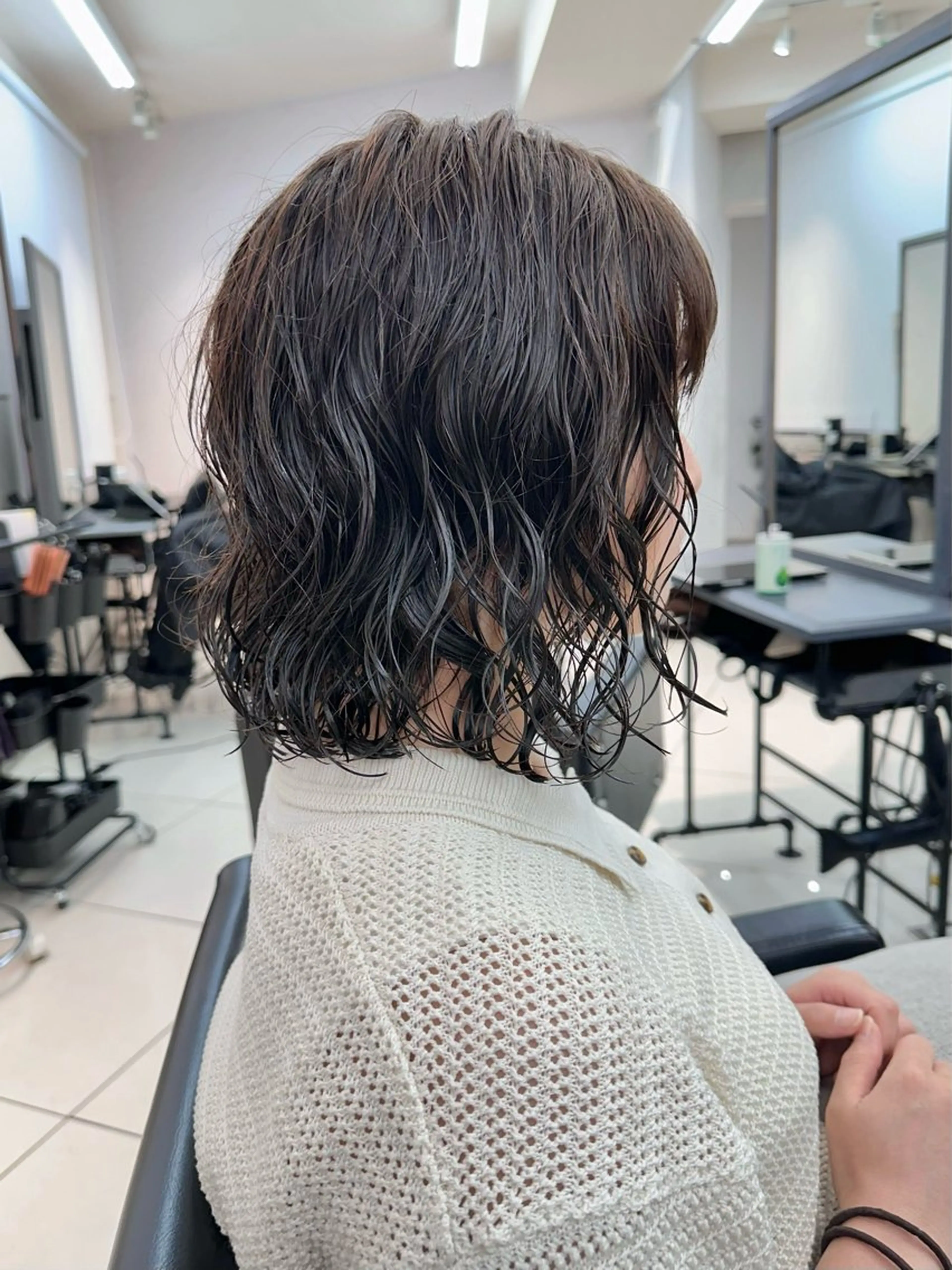 ショート カラー パーマ パーマウルフショート 濱田匠のヘアスタイル