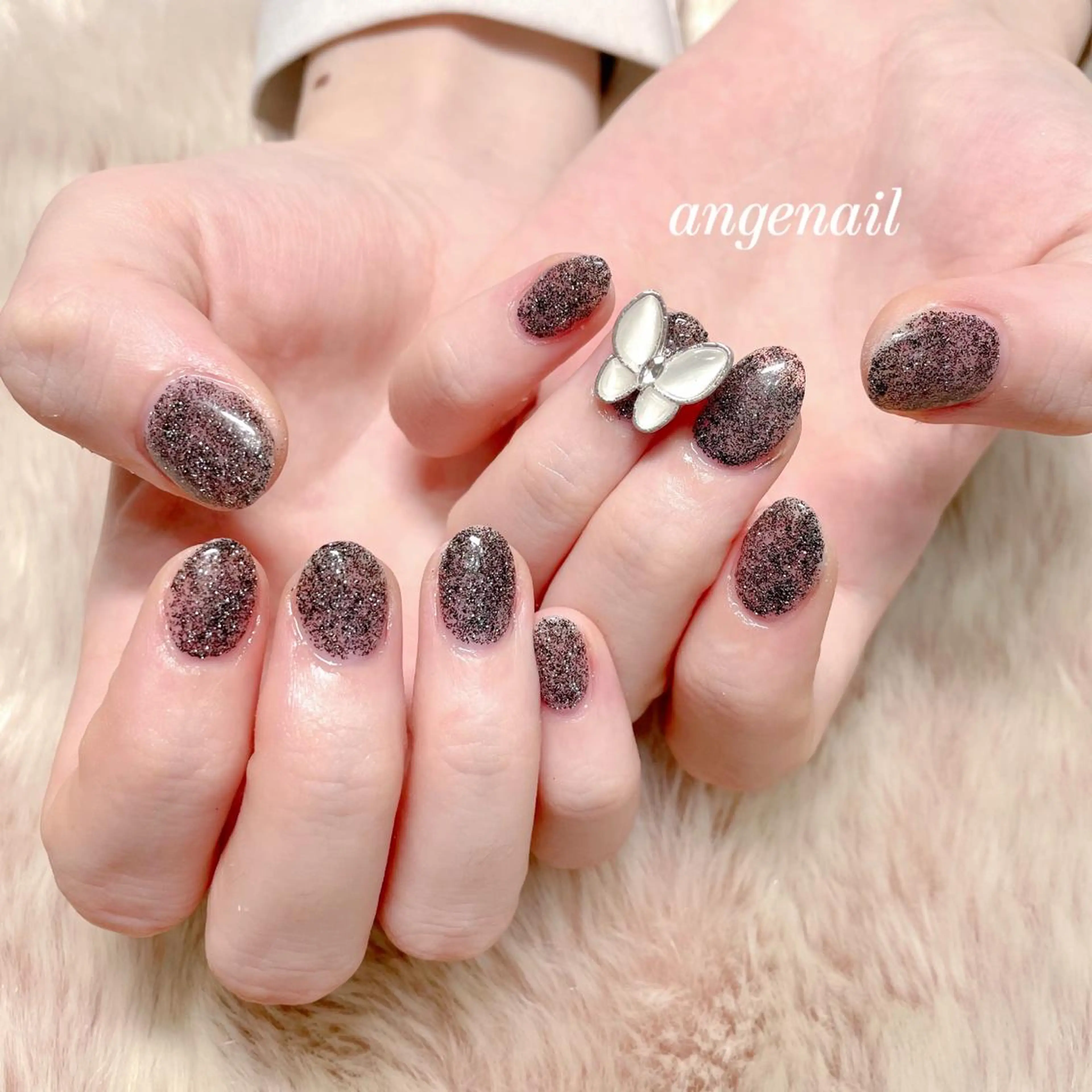 ネイル オーナーネイリスト MAKIのネイルデザイン