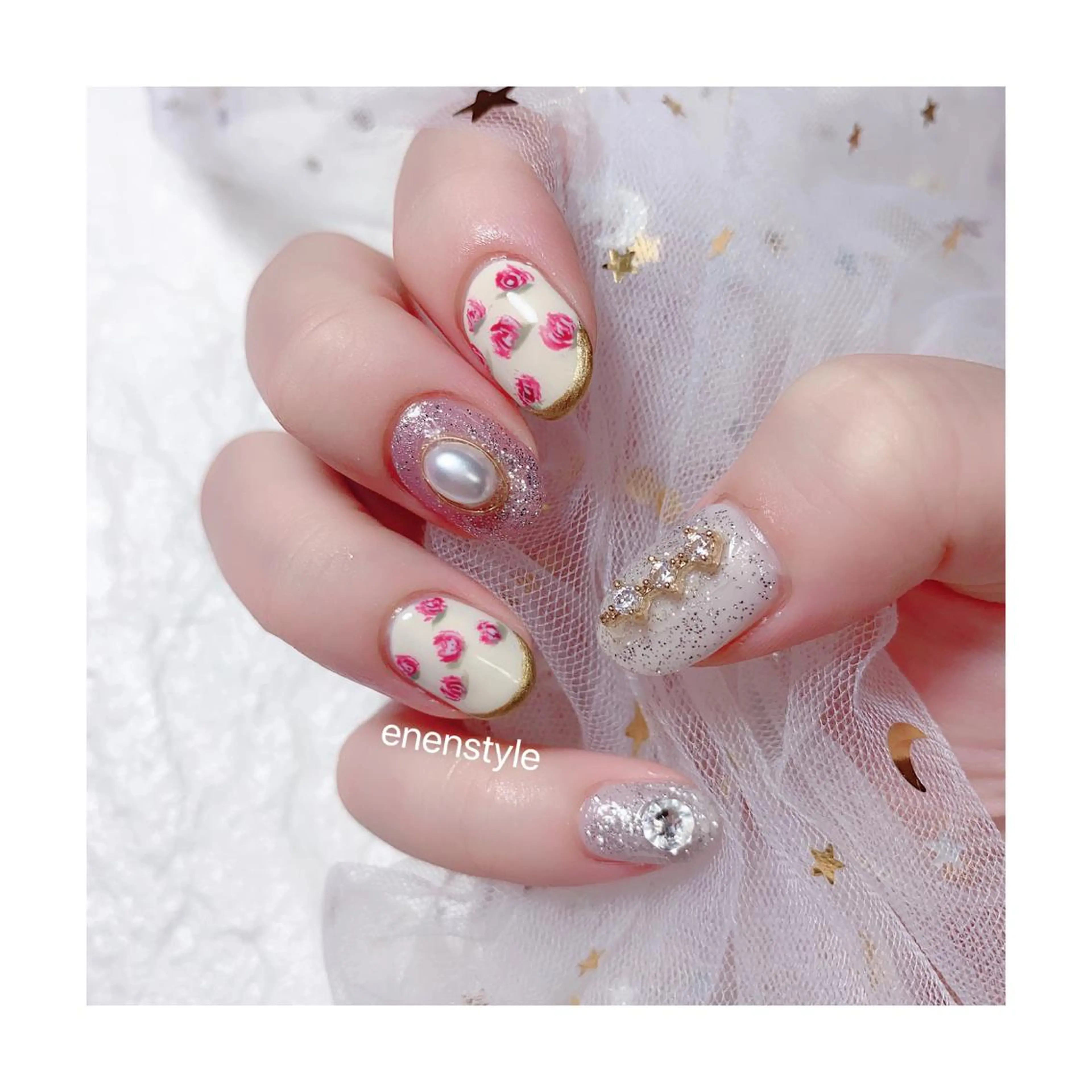 ショート ネイル ジェルネイル 持ち込み ニュアンスネイル オフィスネイル ワンカラーネイル 👑enen style👑のネイルデザイン