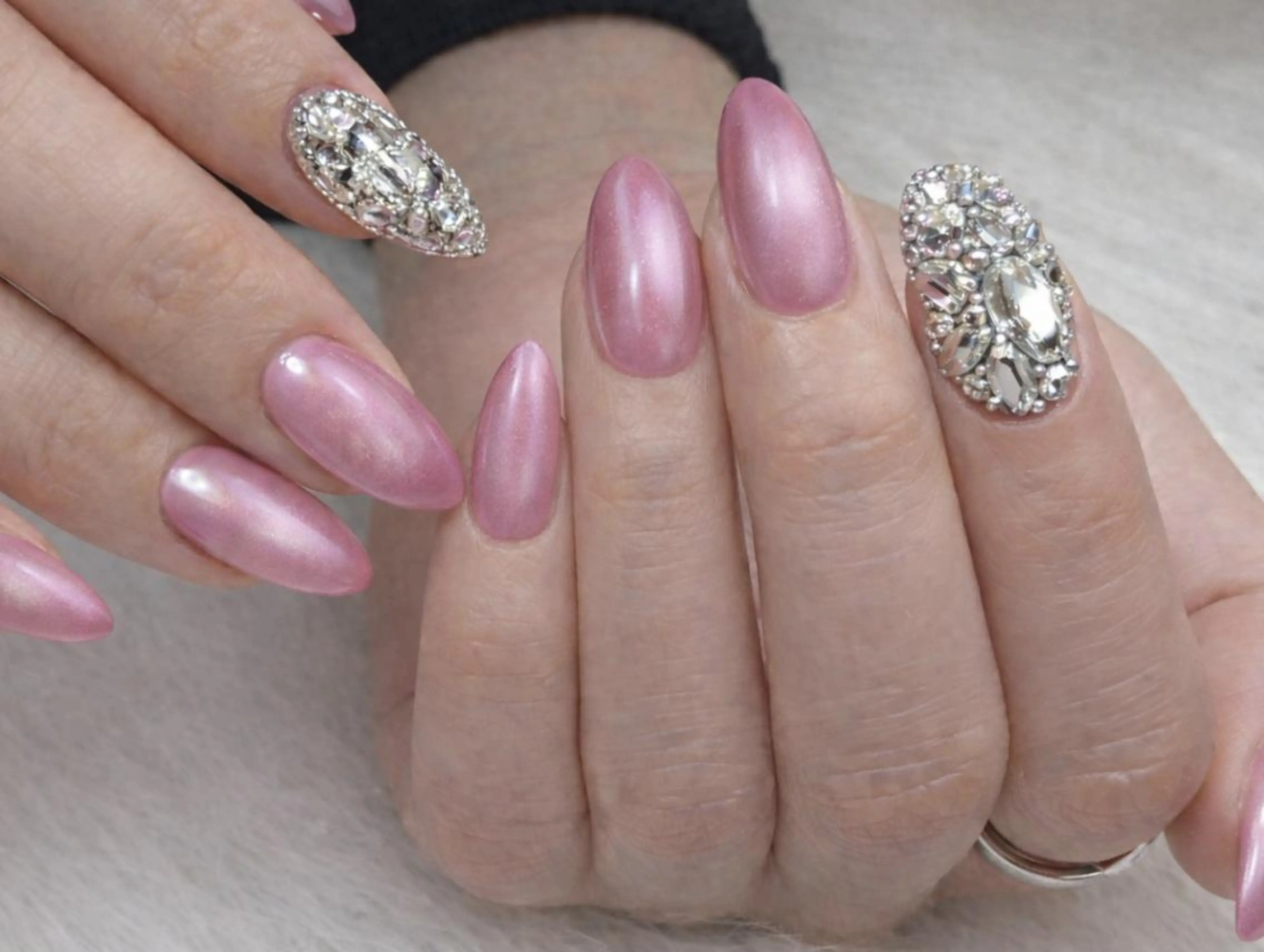 【トレンド】マグネット×2本埋め尽くし《ご新規様・当店付替ソフトジェルオフ無料》の写真