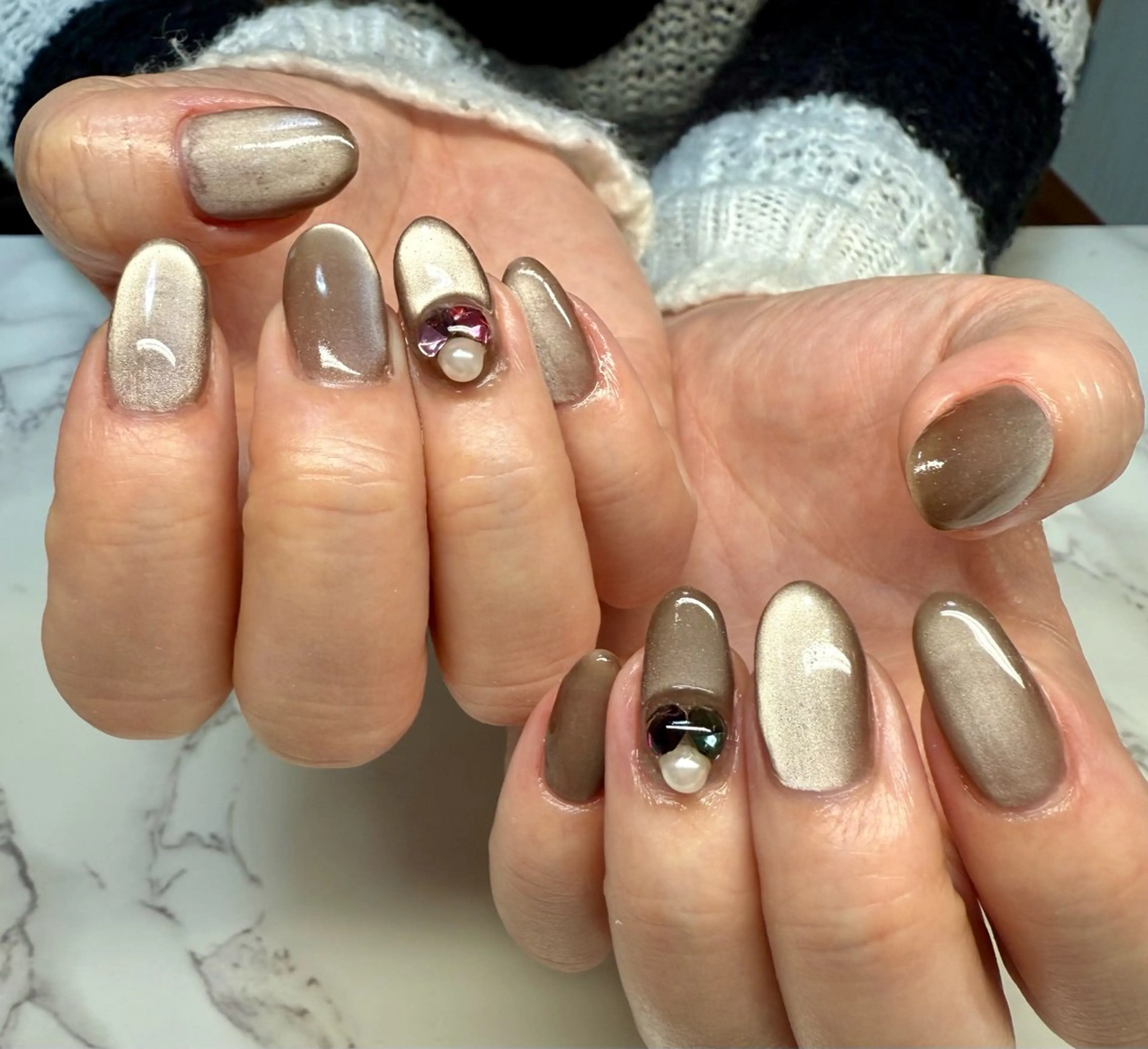 ネイル アートネイル チークネイル フレンチネイル キラキラネイル ラメ(グリッター) M.N_ nailのネイルデザイン