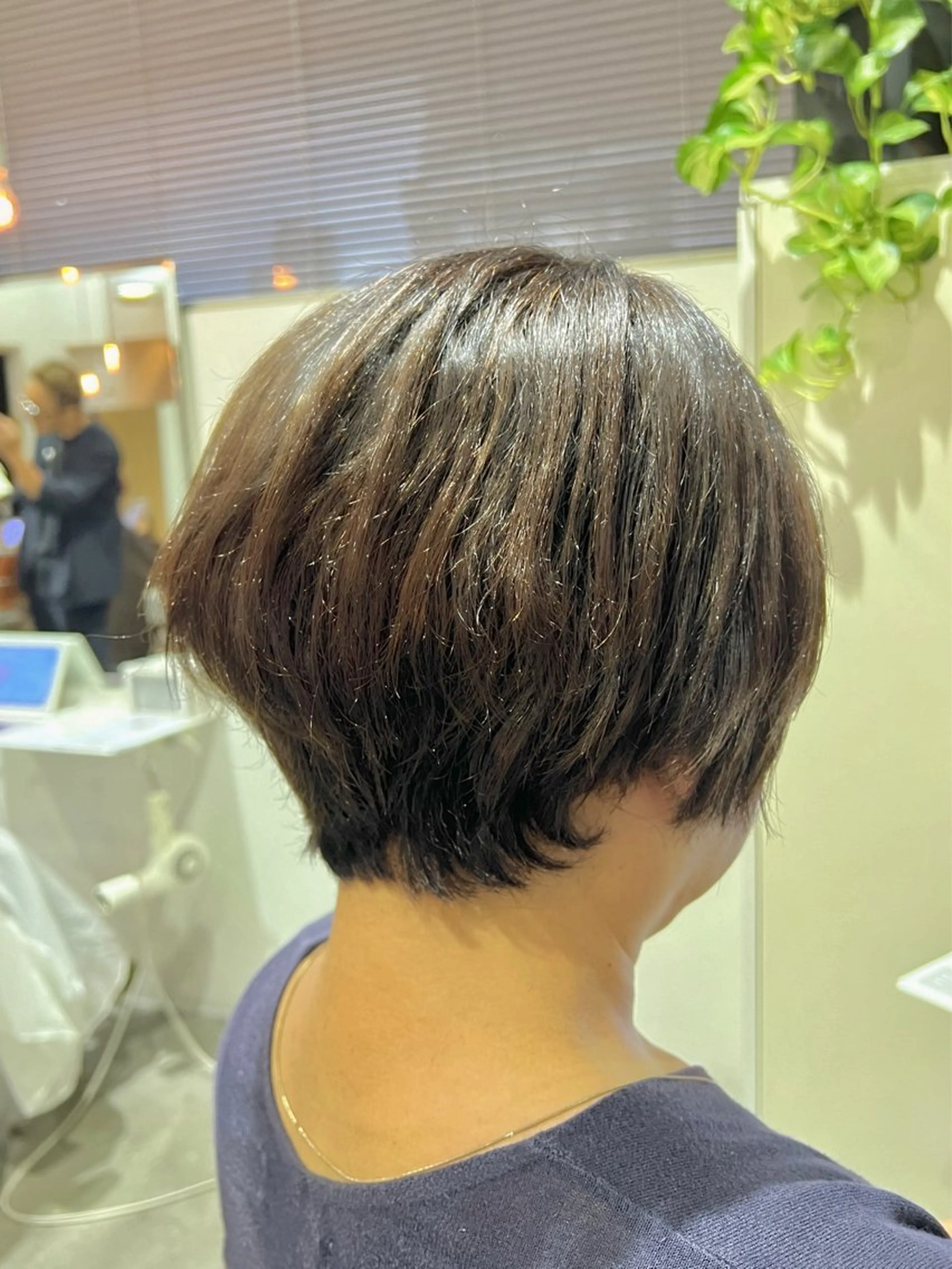 ショート カラー くせ毛 ショートヘア 🌷ショートレイヤー ヘッドスパ🌷鈴木のヘアスタイル