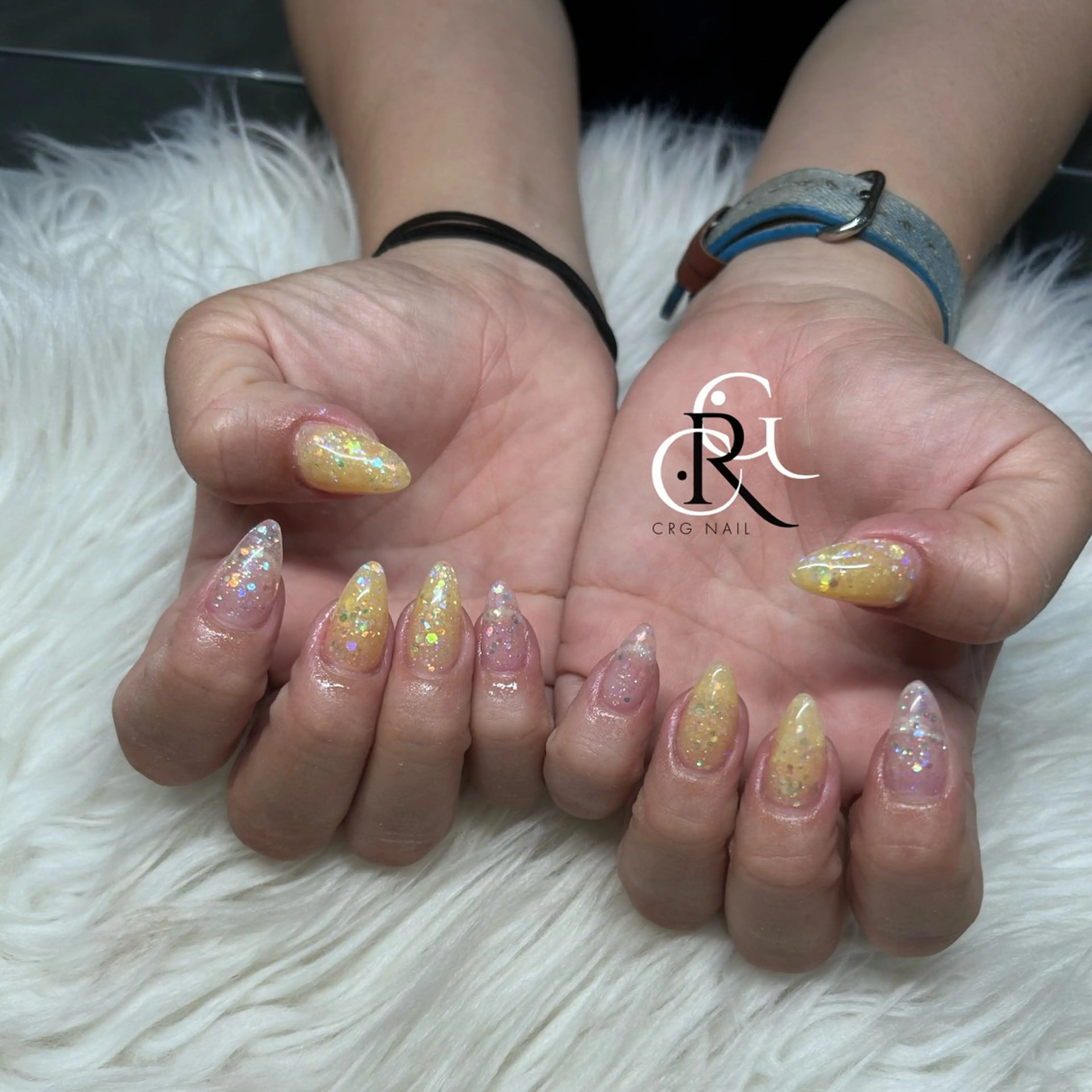 ショート ハンドネイル CRGNAIL EMIRIのネイルデザイン