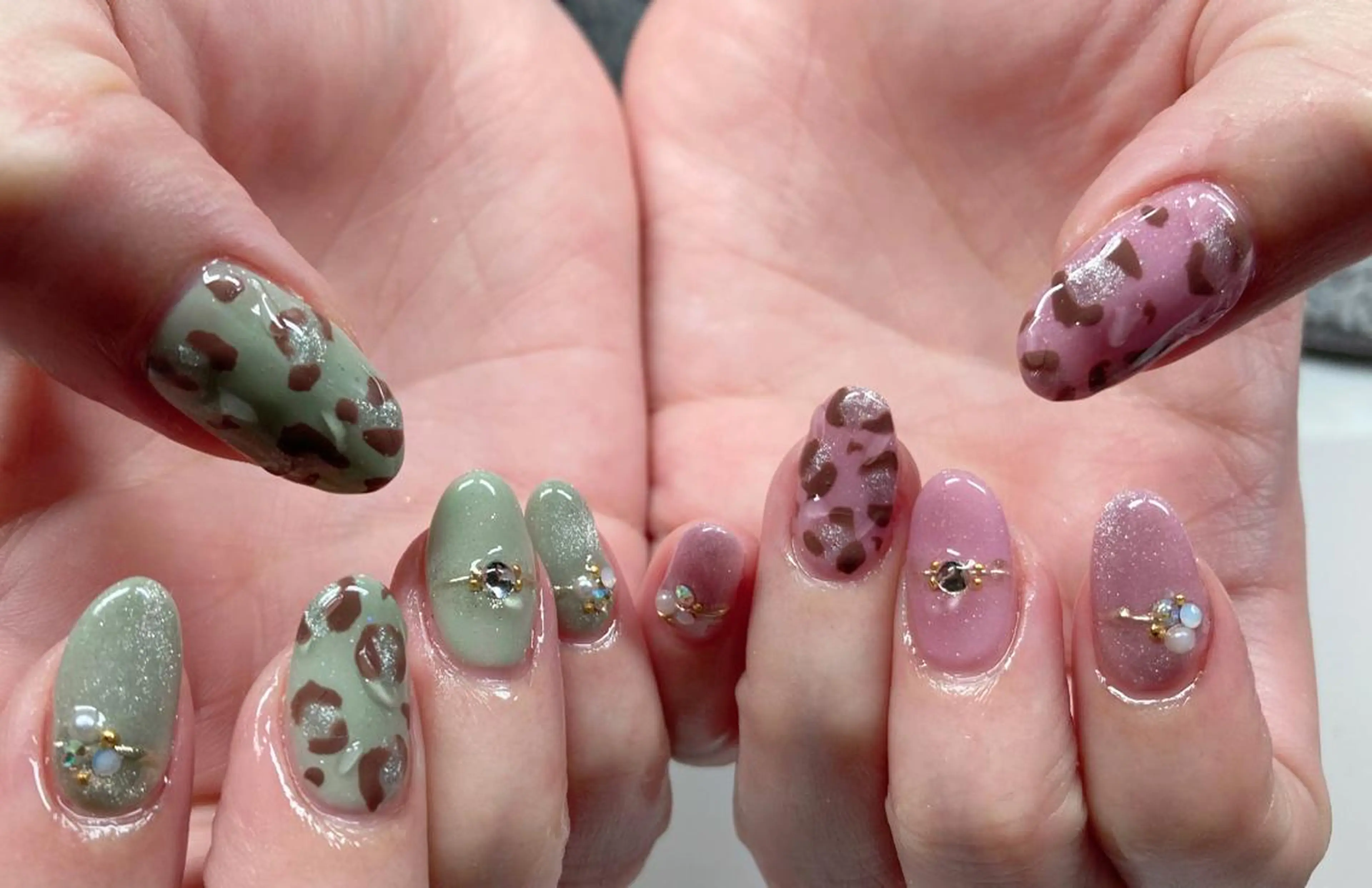 ネイル ニュアンスネイル🌈 MYU Nailsのネイルデザイン