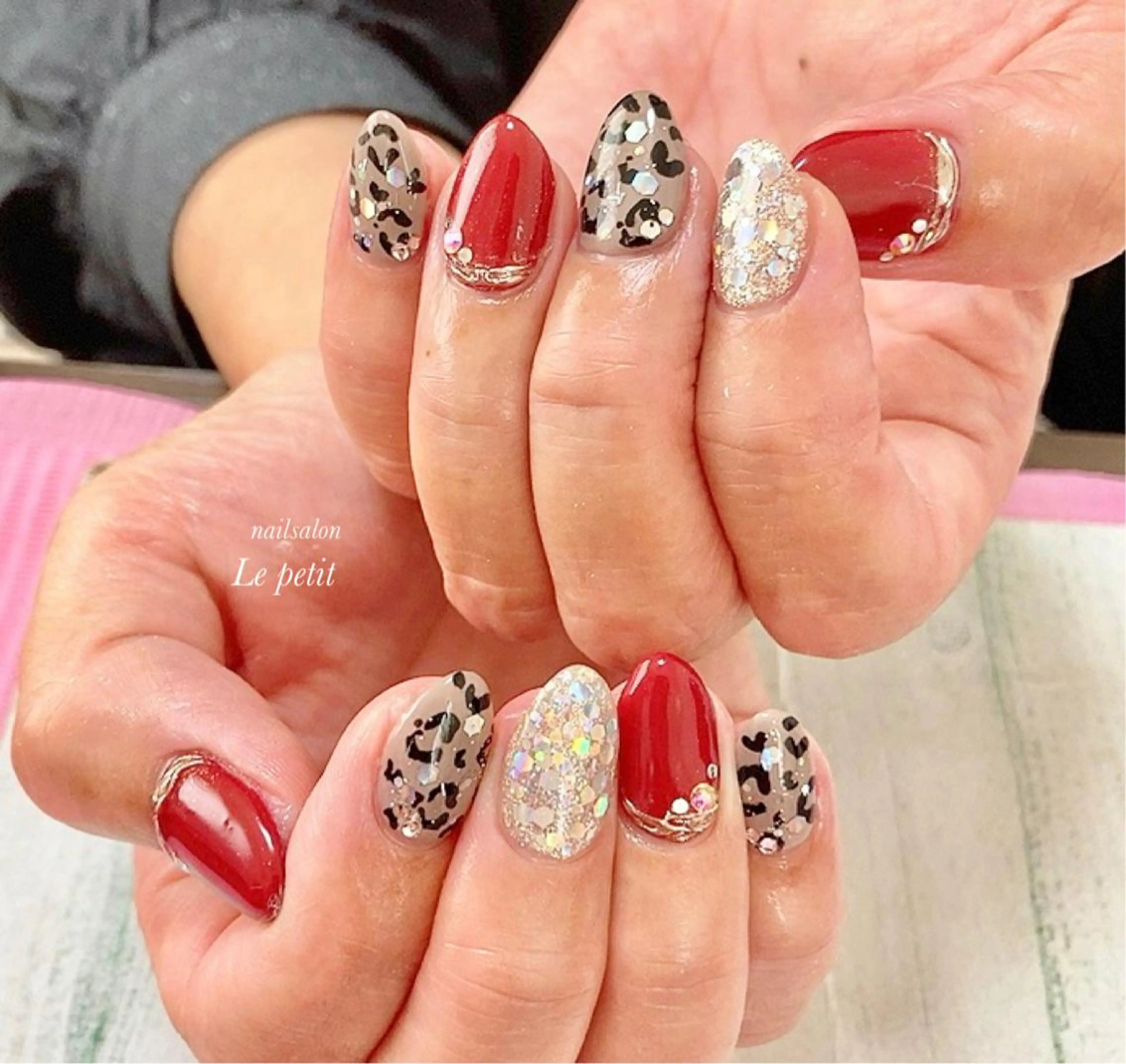 ネイル 石野 広佳のネイルデザイン