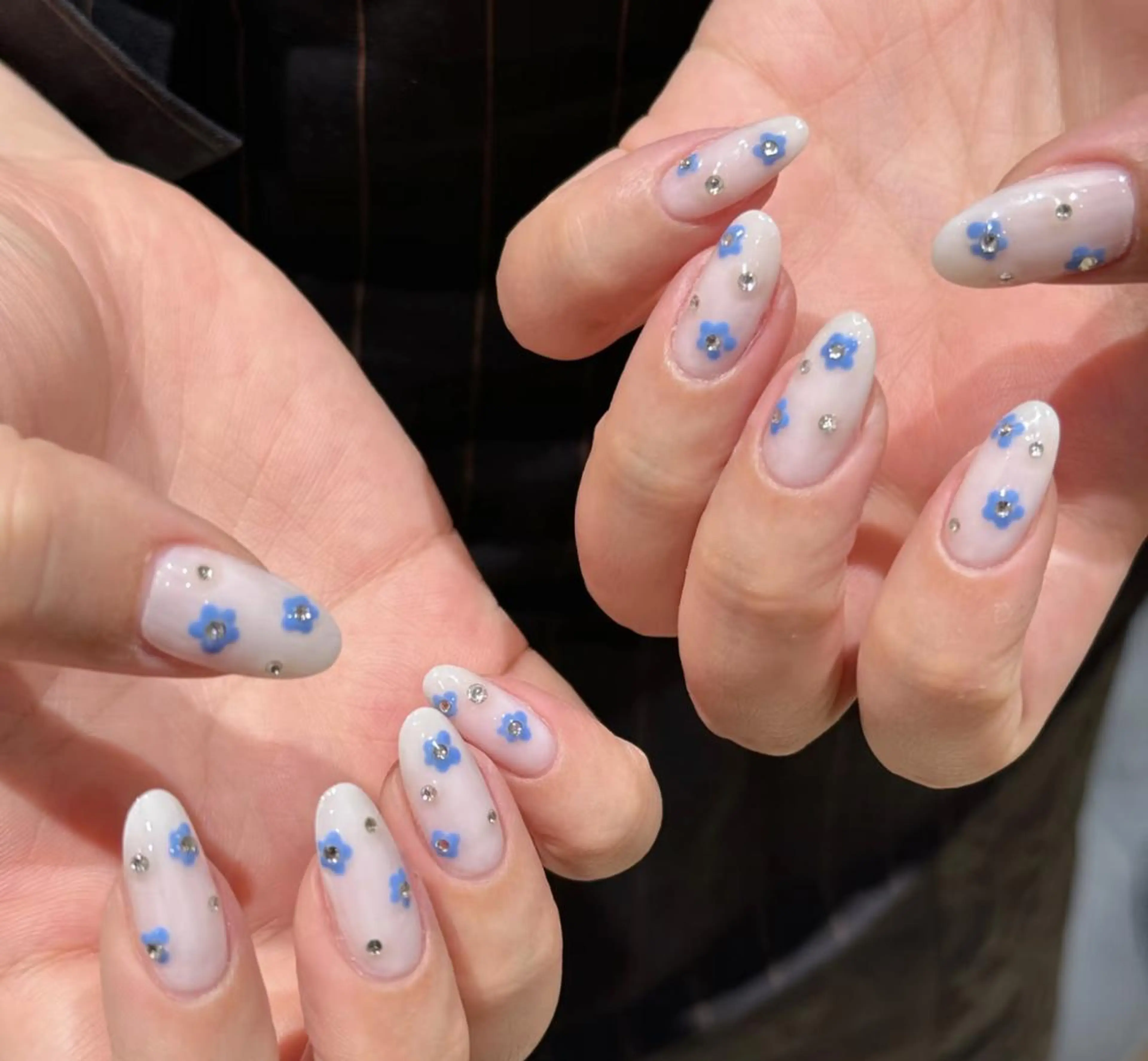 ネイル ハンドネイル エリ🫧 nail池袋東口のネイルデザイン