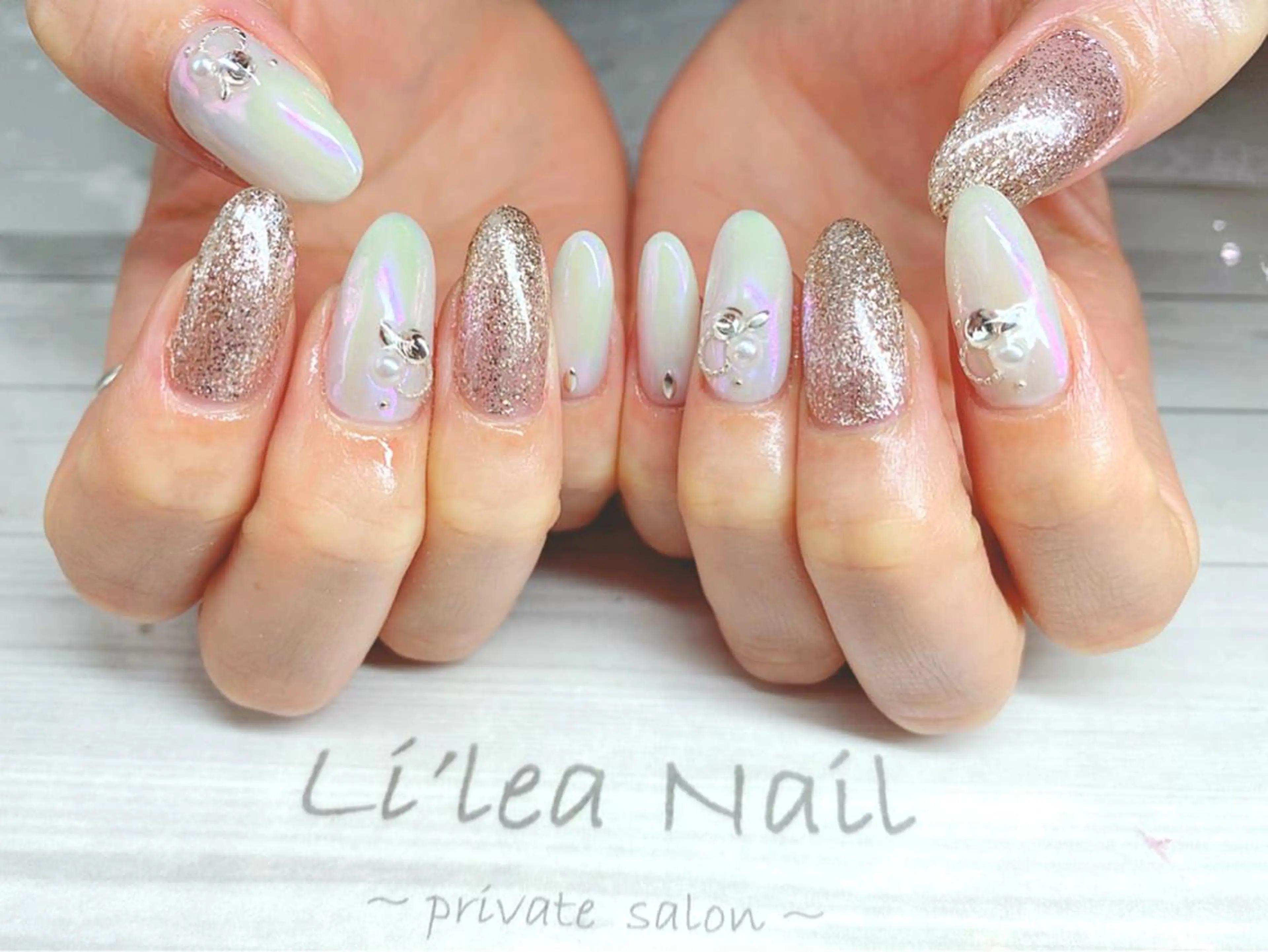 ネイル Li'leaNail AINAのネイルデザイン