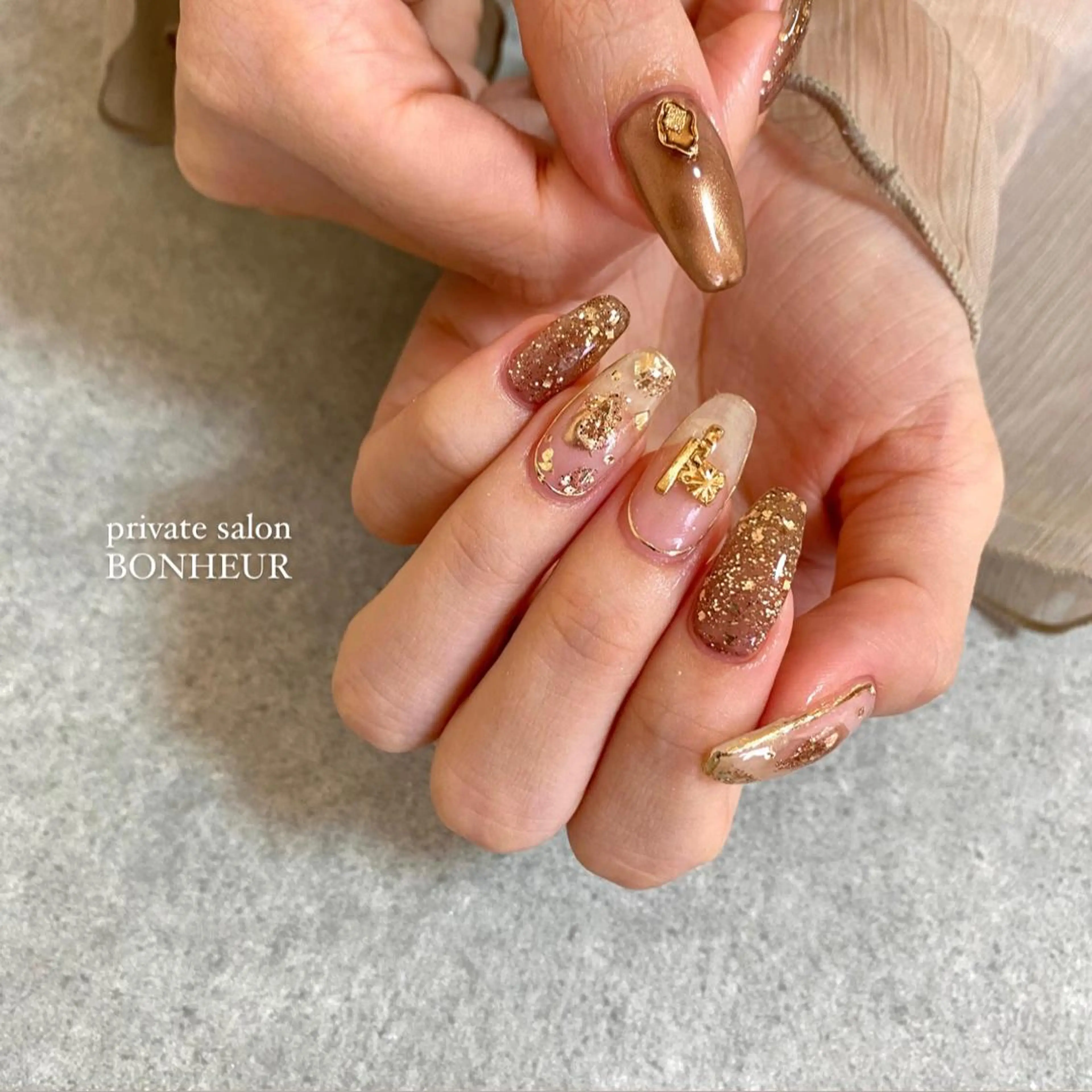 ネイル BONHEUR Annaのネイルデザイン