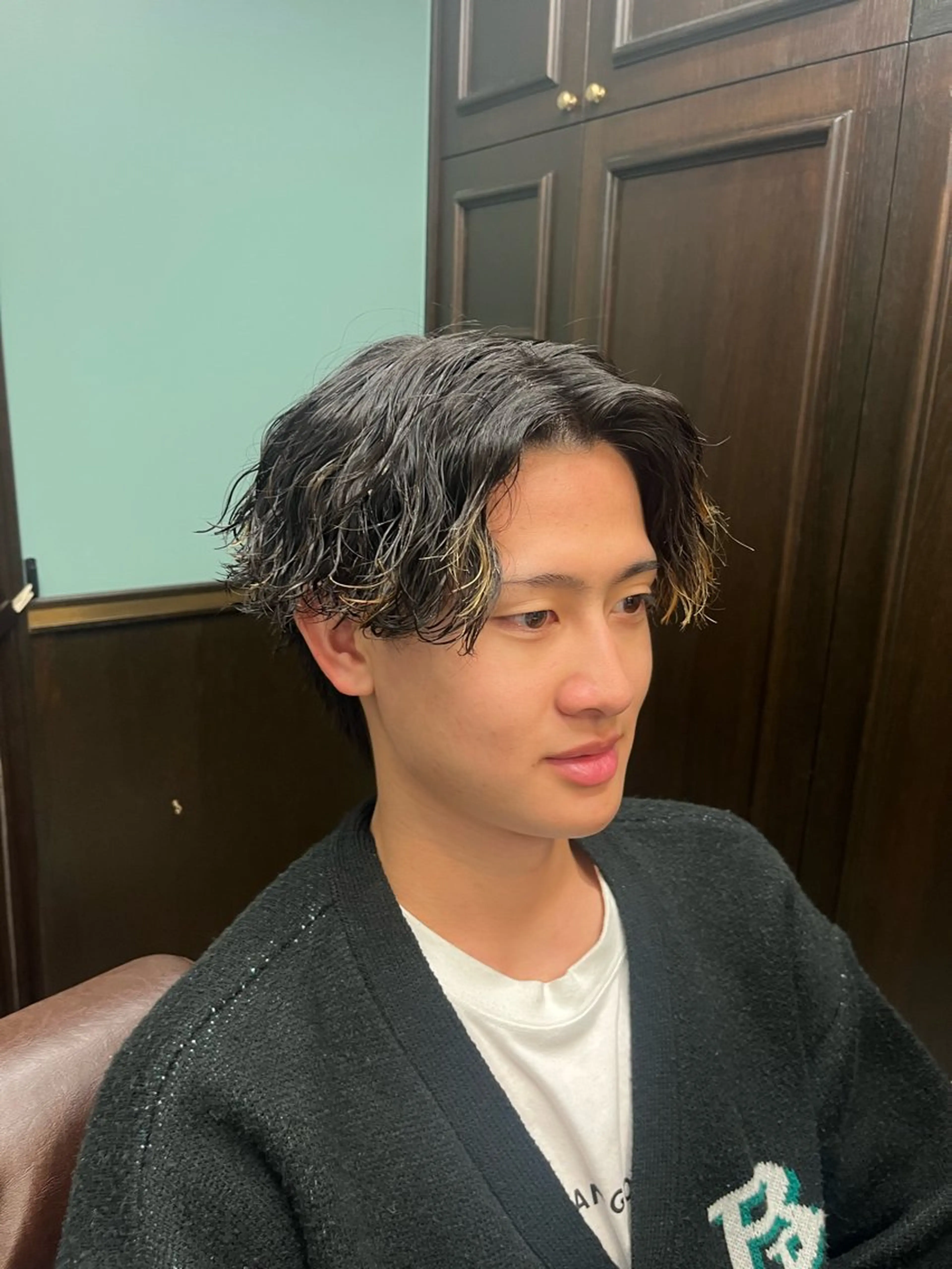 ショート パーマ 工藤 千織のヘアスタイル