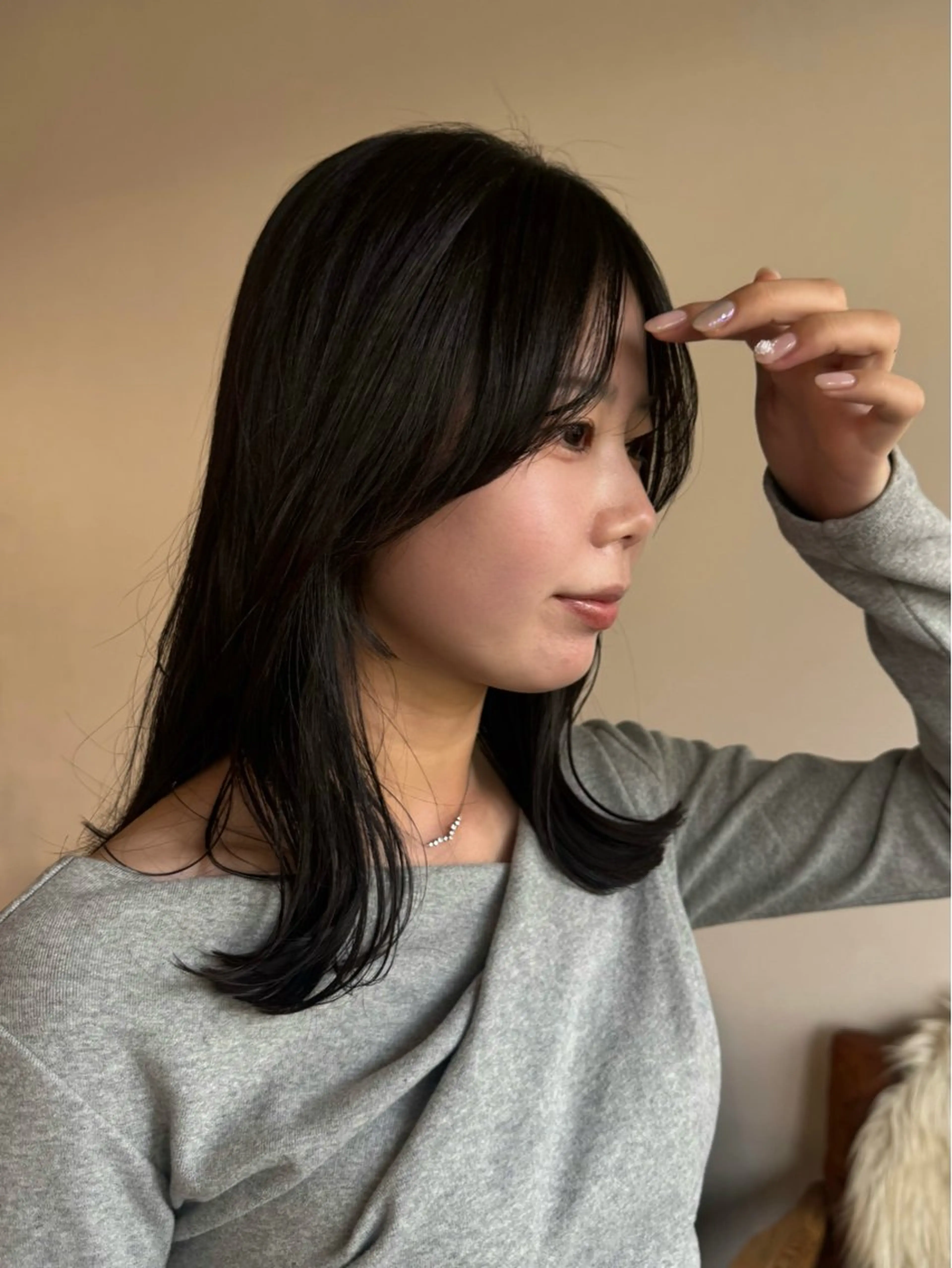 ミディアム くびれヘア 顔周りカット 似合わせカット カット MASHUchayamachi所属・まほ／レイヤーカット /透明感カラーのヘアスタイル