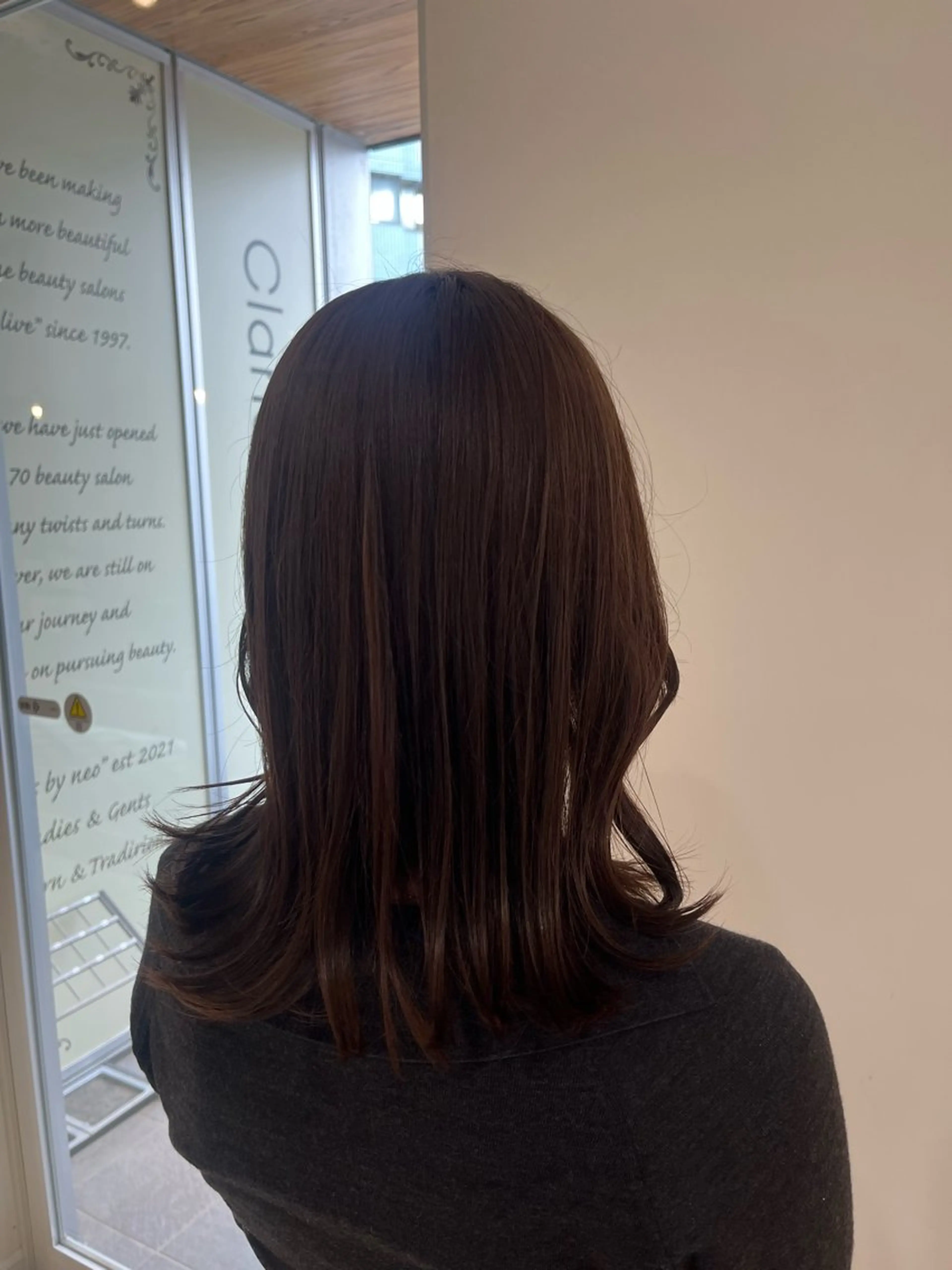 カラー ヘアカラー 和泉田 真白のヘアスタイル