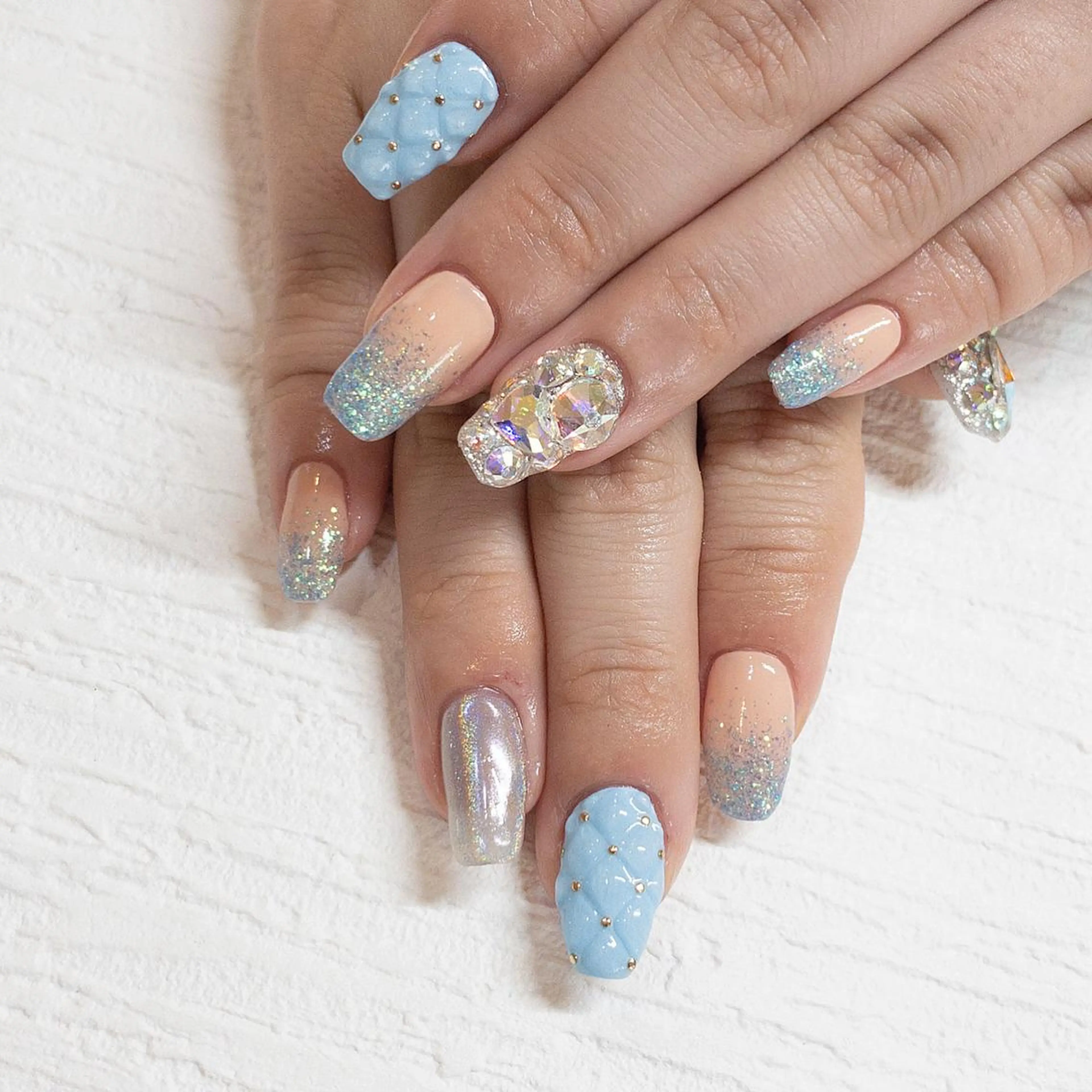 ネイル rokunana 佐野のネイルデザイン