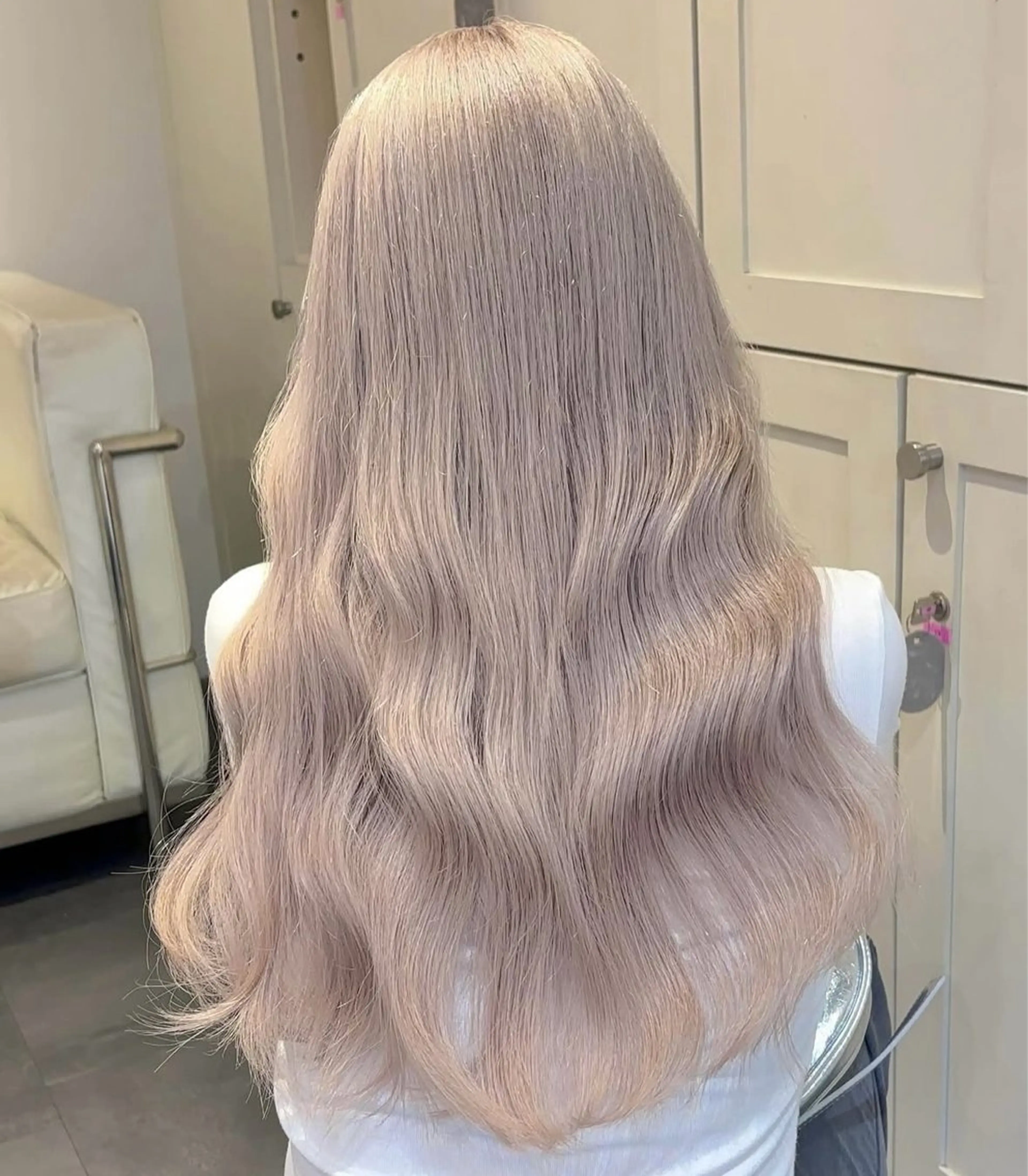 【⭐️期間限定⭐️】ハイトーンカラー+トリートメント（ブリーチ2回）の写真