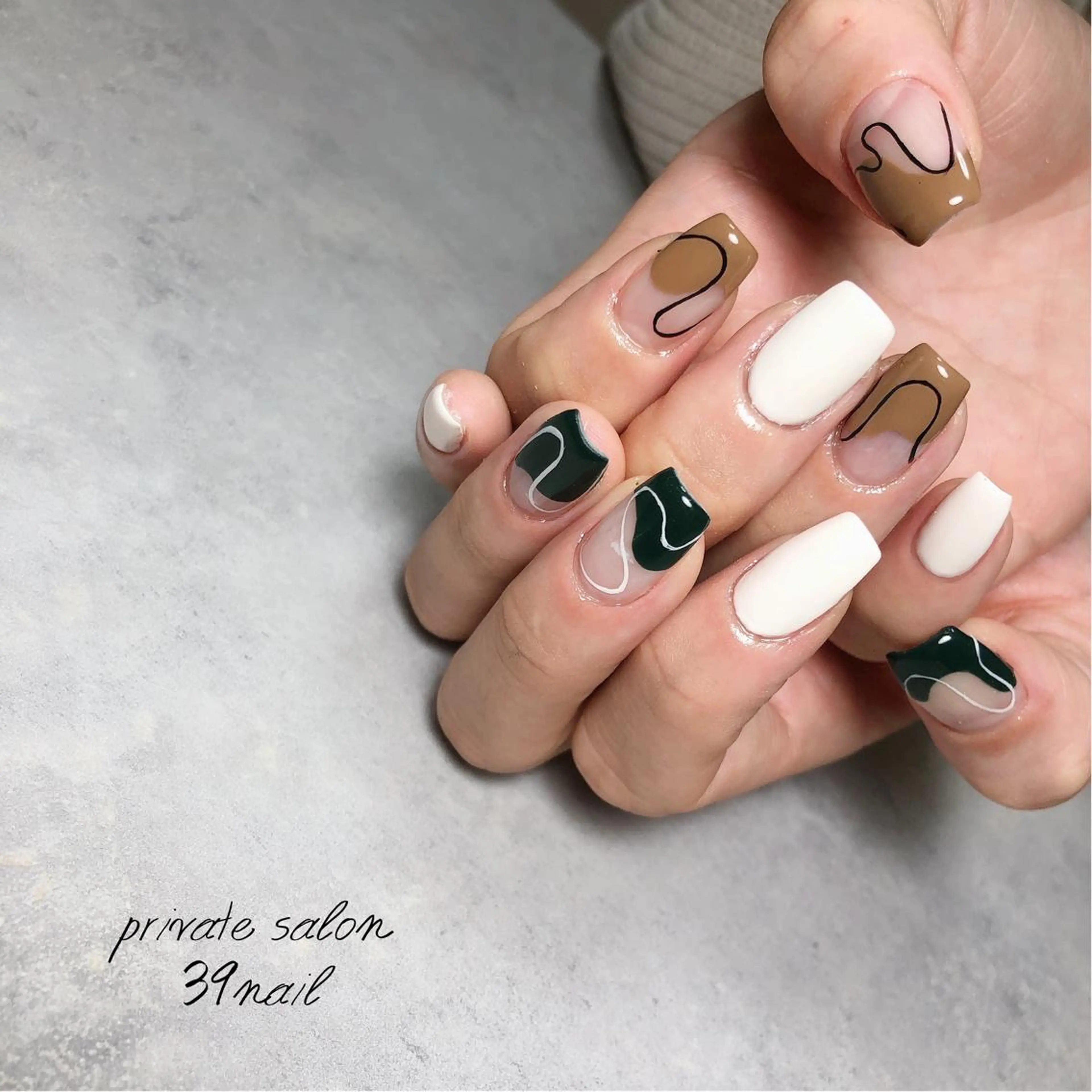 ミディアム ネイル ハンドネイル 京橋 【39nail】のネイルデザイン